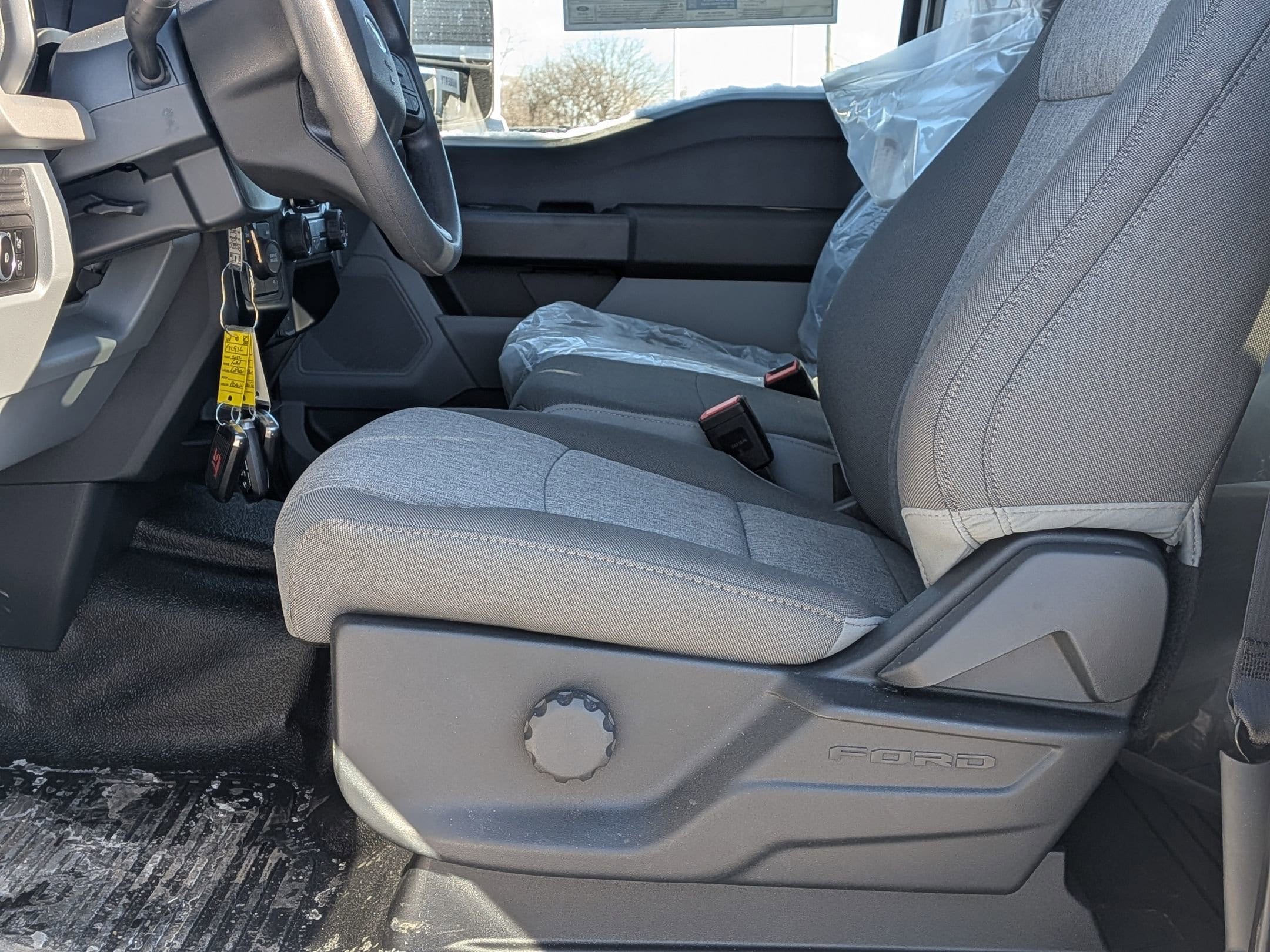 2026 FORD F-250 - Image 11