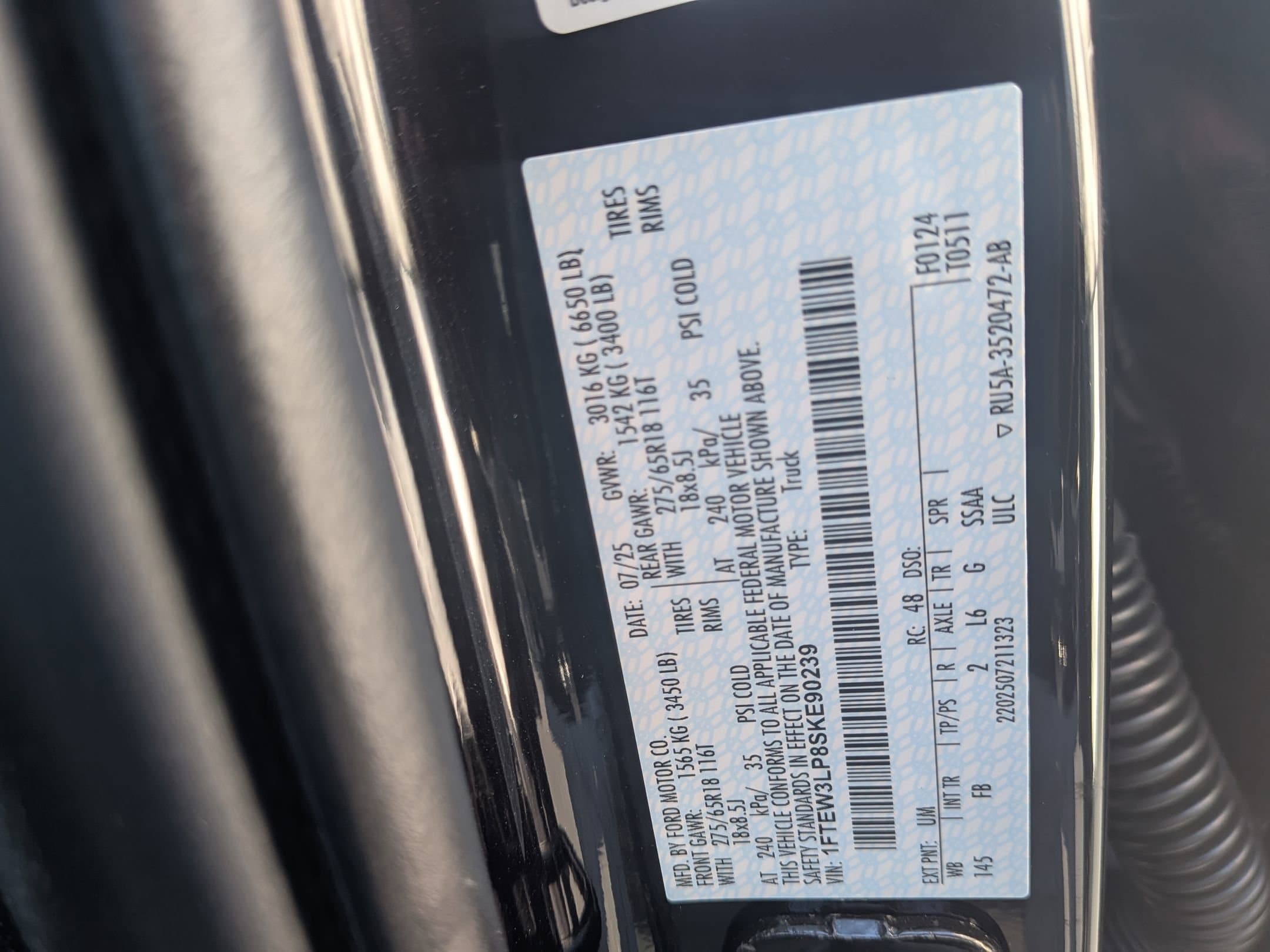 2025 FORD F-150 - Image 29