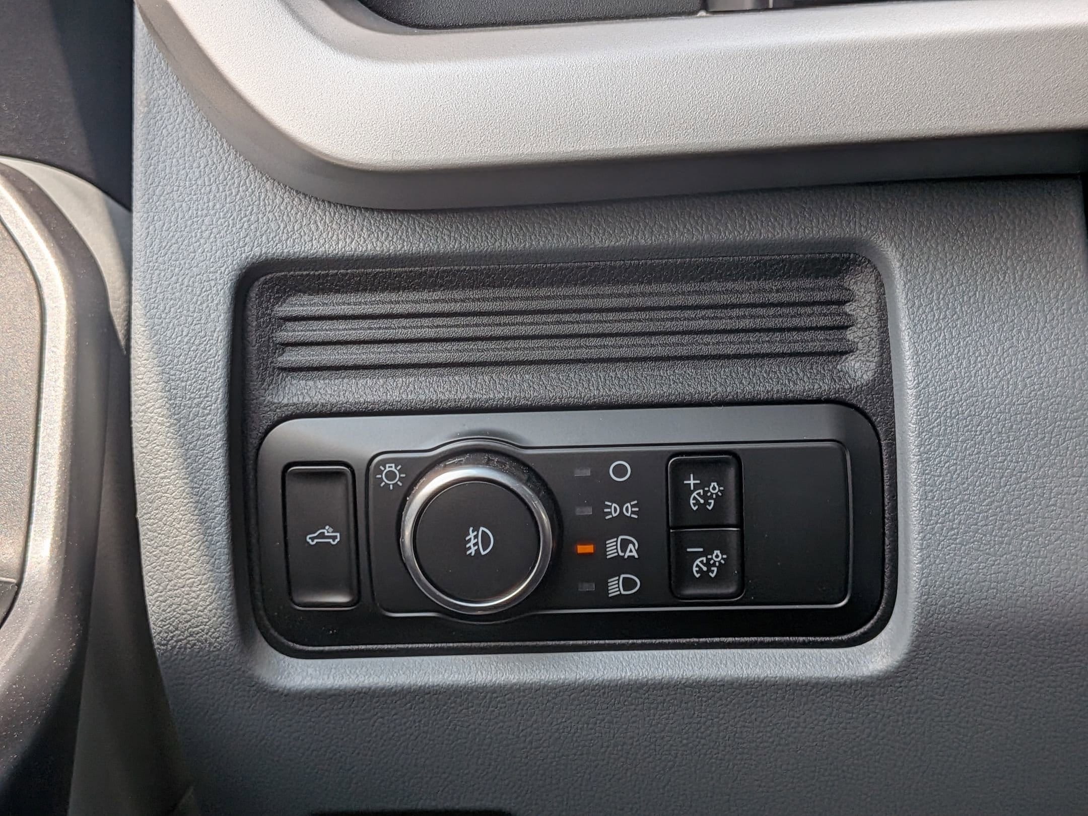 2025 FORD F-250 - Image 14