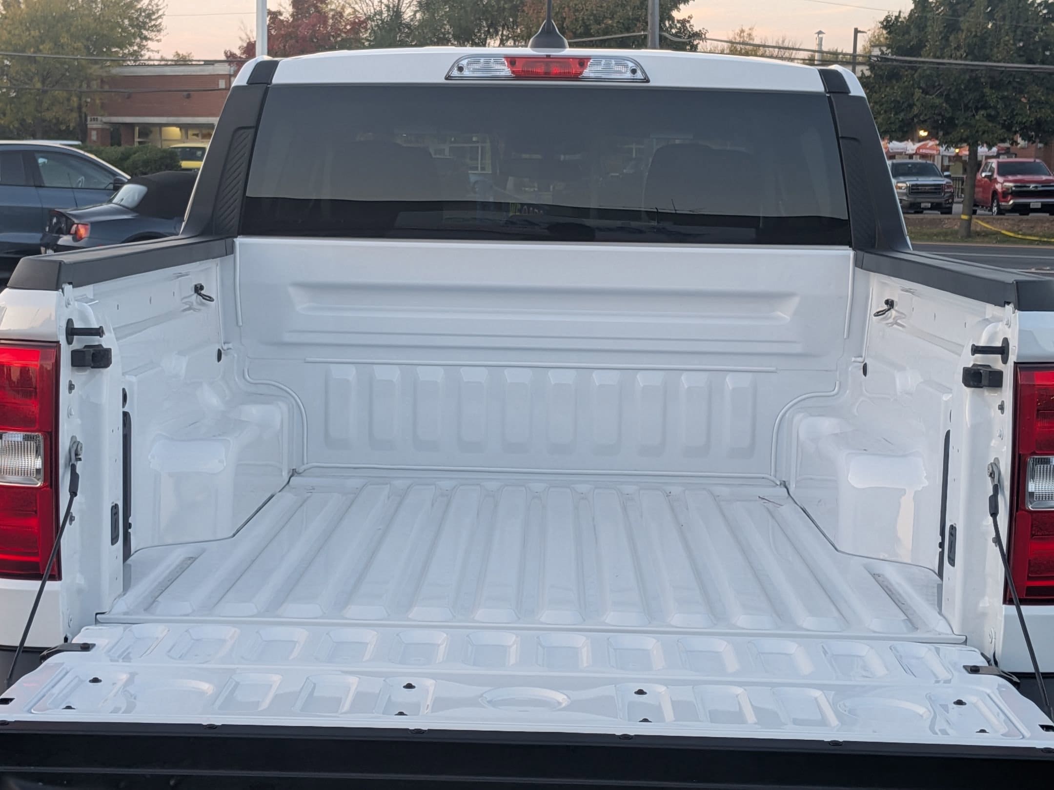 2025 FORD MAVERICK - Image 23