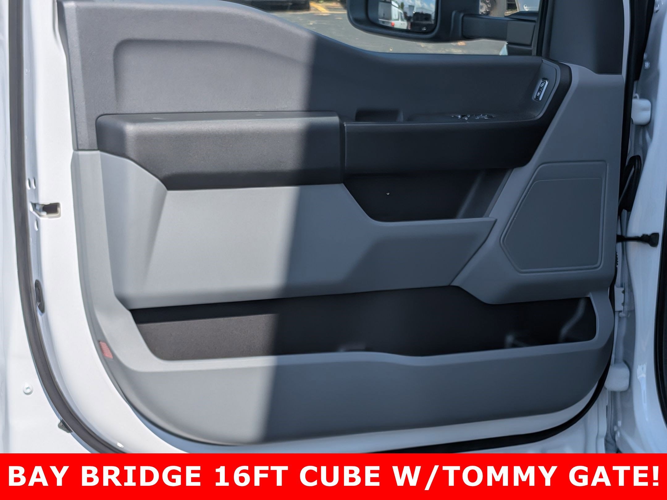 2025 FORD F-450 - Image 9