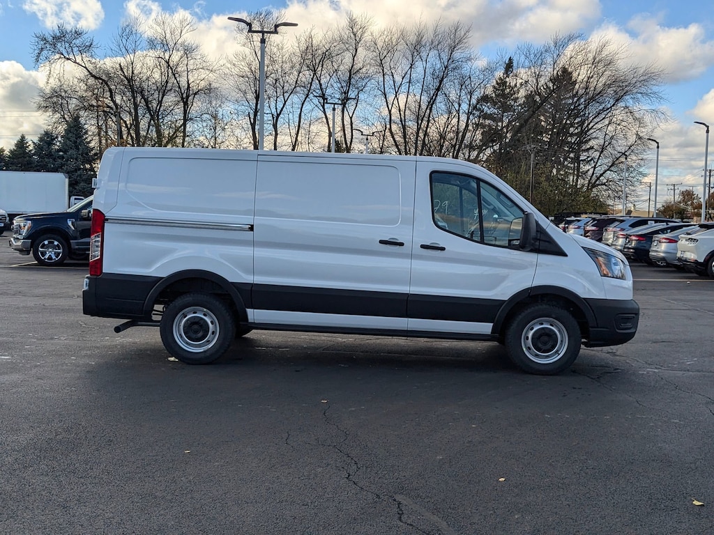 New 2024 Ford Transit T-150 130 Low Rf 8670 GVWR RWD` T-150 148 Low Rf 8670 GVWR RWD