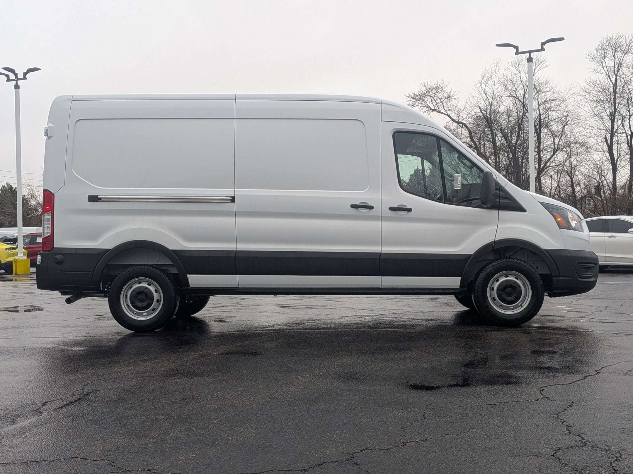 2026 FORD TRANSIT - Image 4