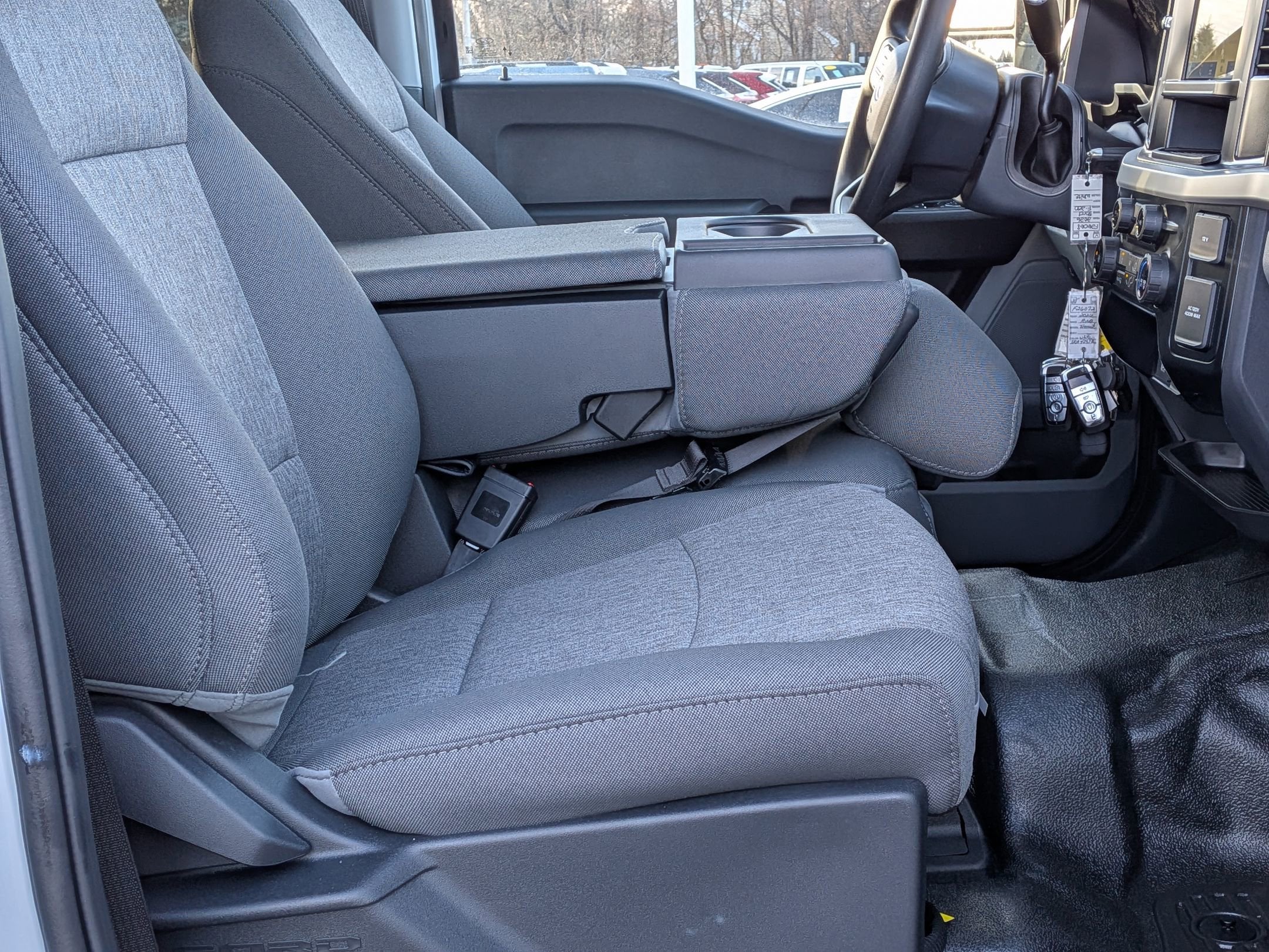 2026 FORD F-250 - Image 23