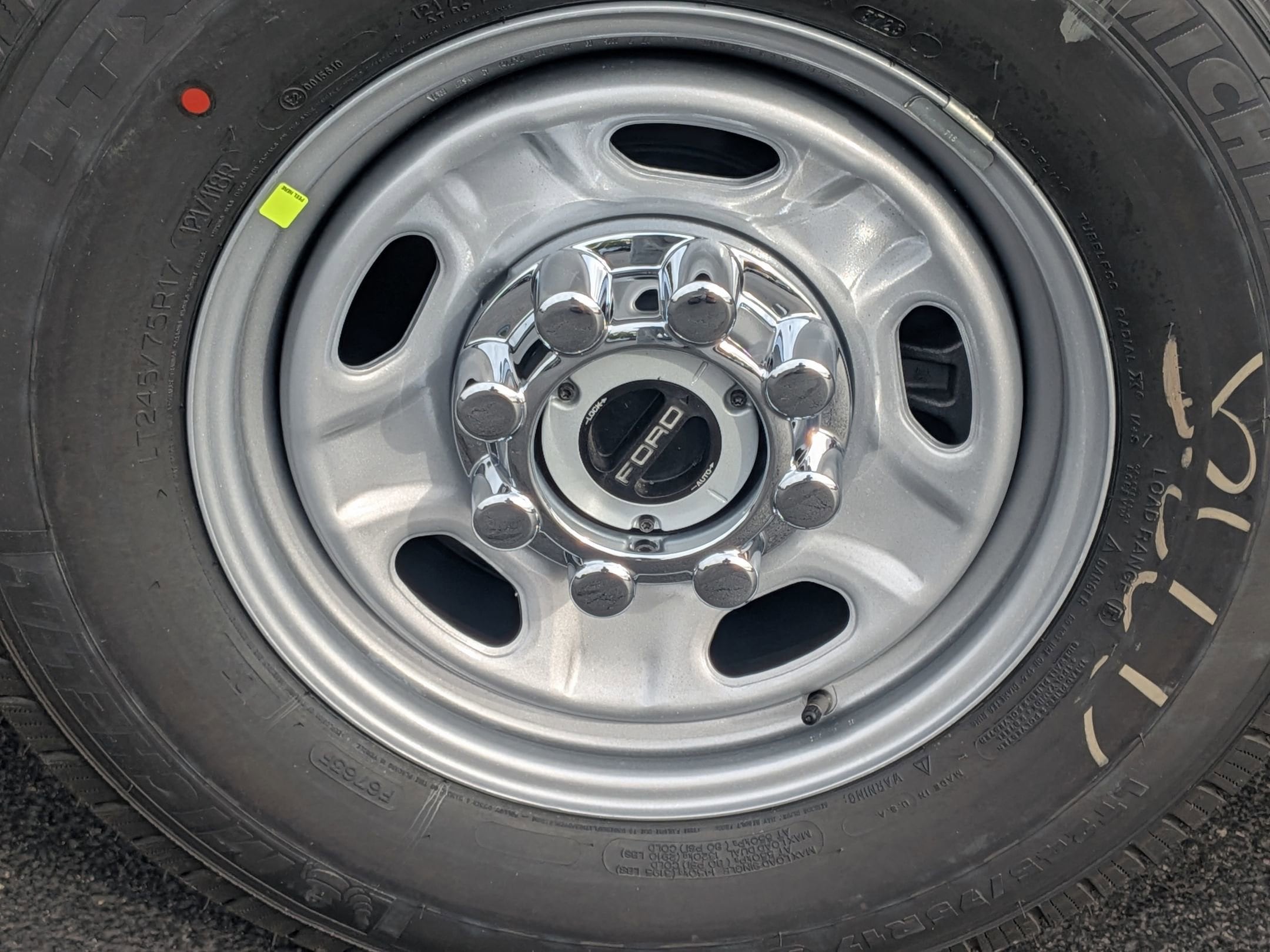 2026 FORD F-250 - Image 9