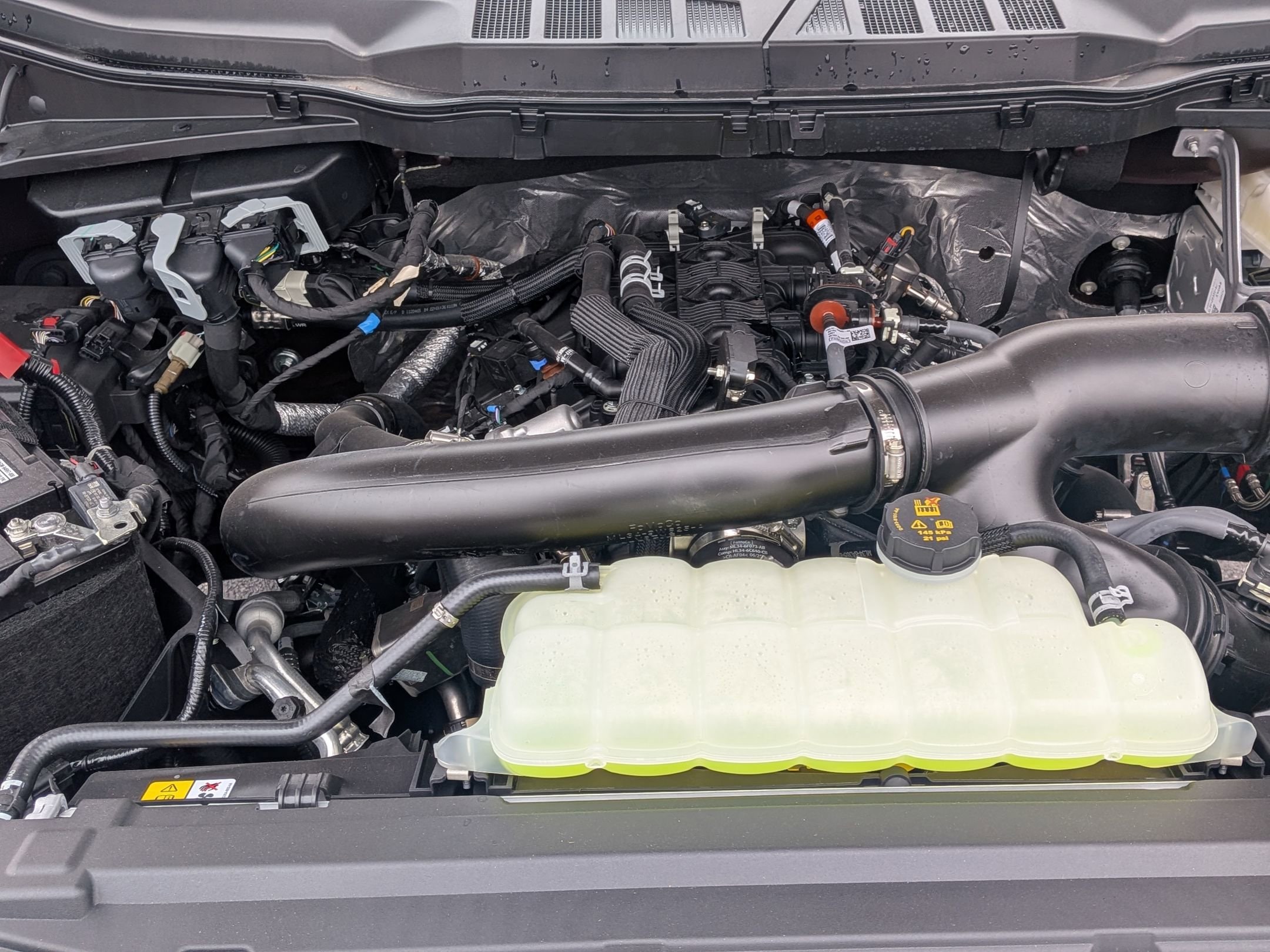 2025 FORD F-150 - Image 30