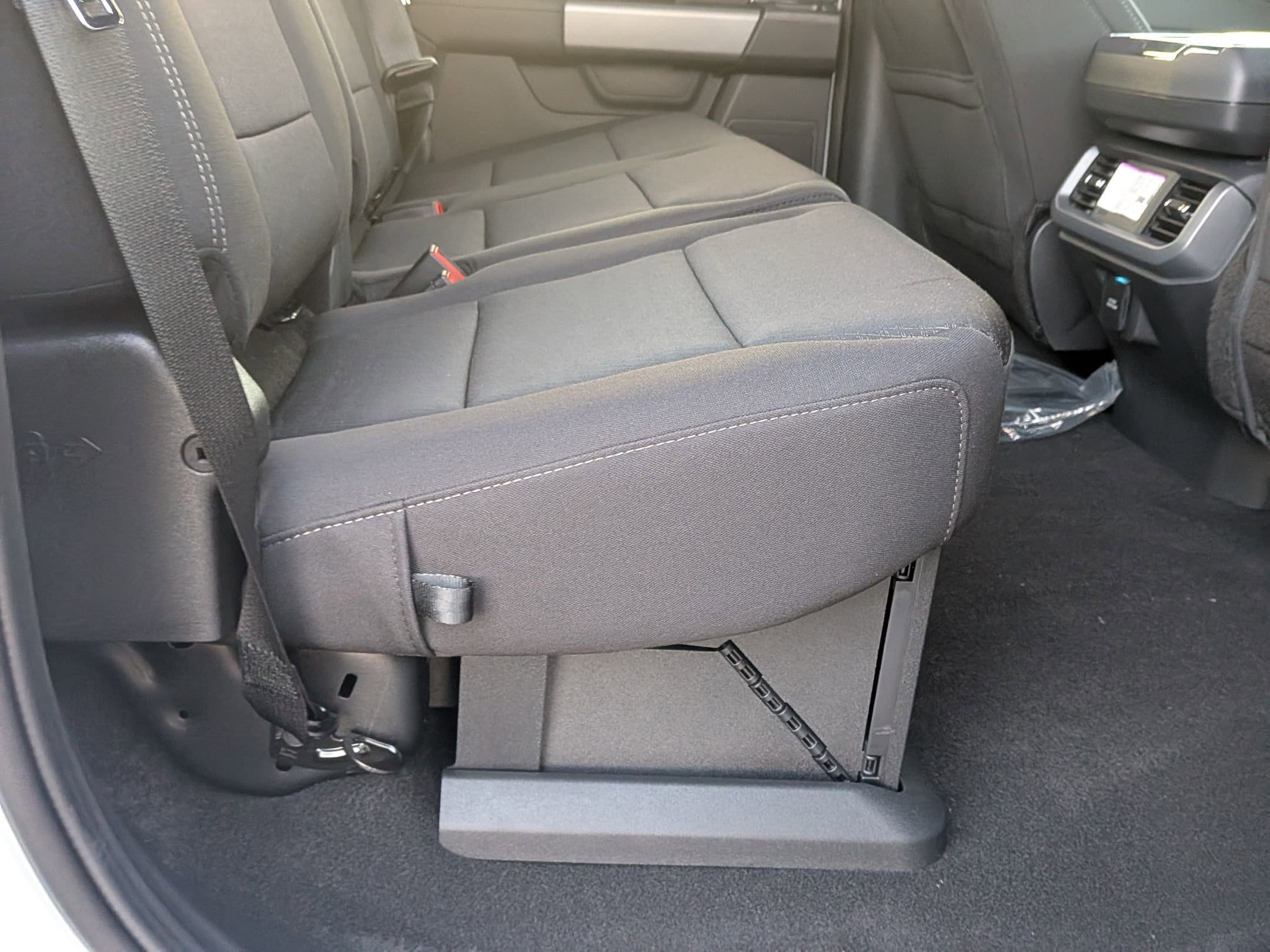 2025 FORD F-150 - Image 24