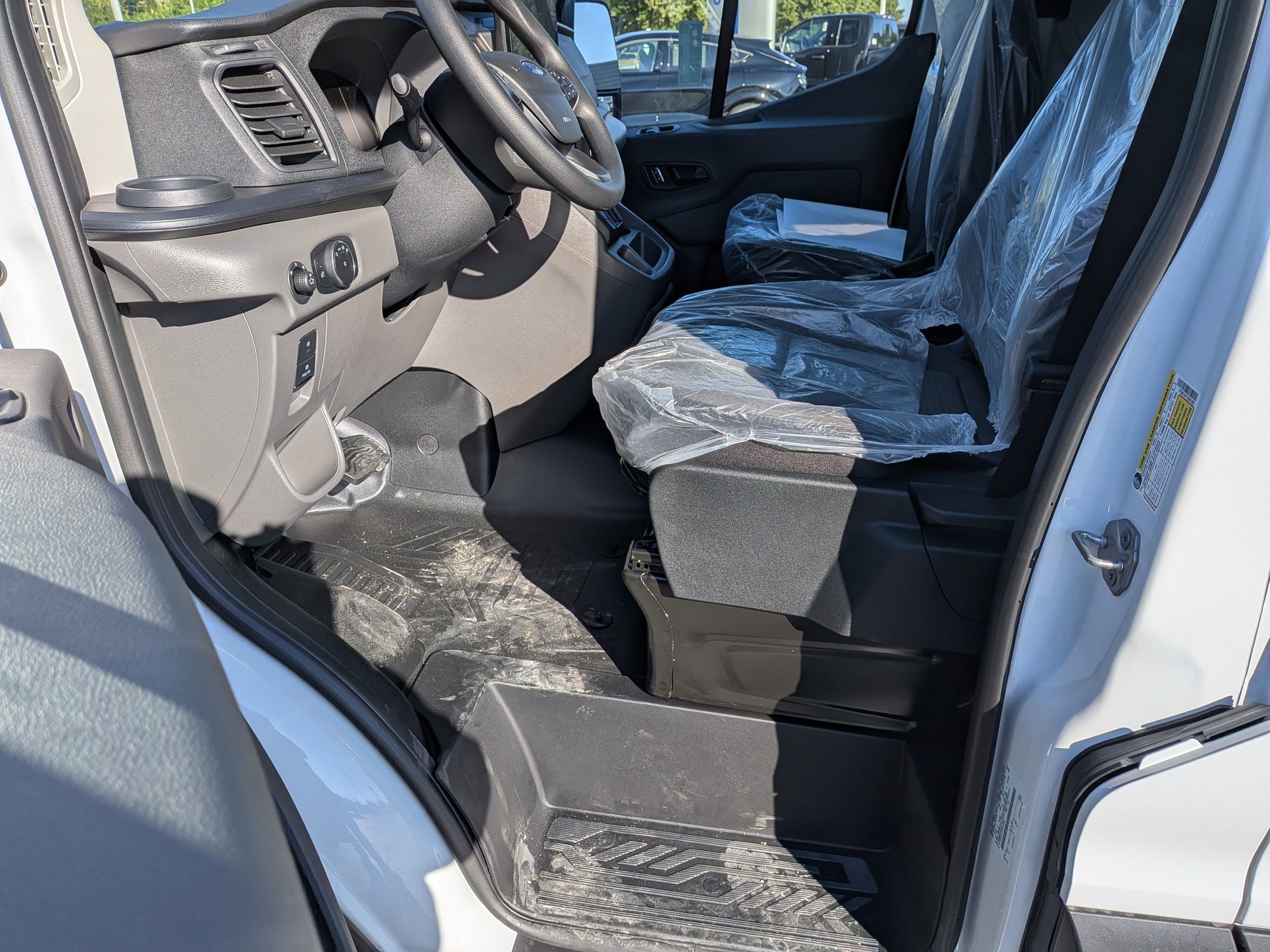 2026 FORD TRANSIT - Image 10