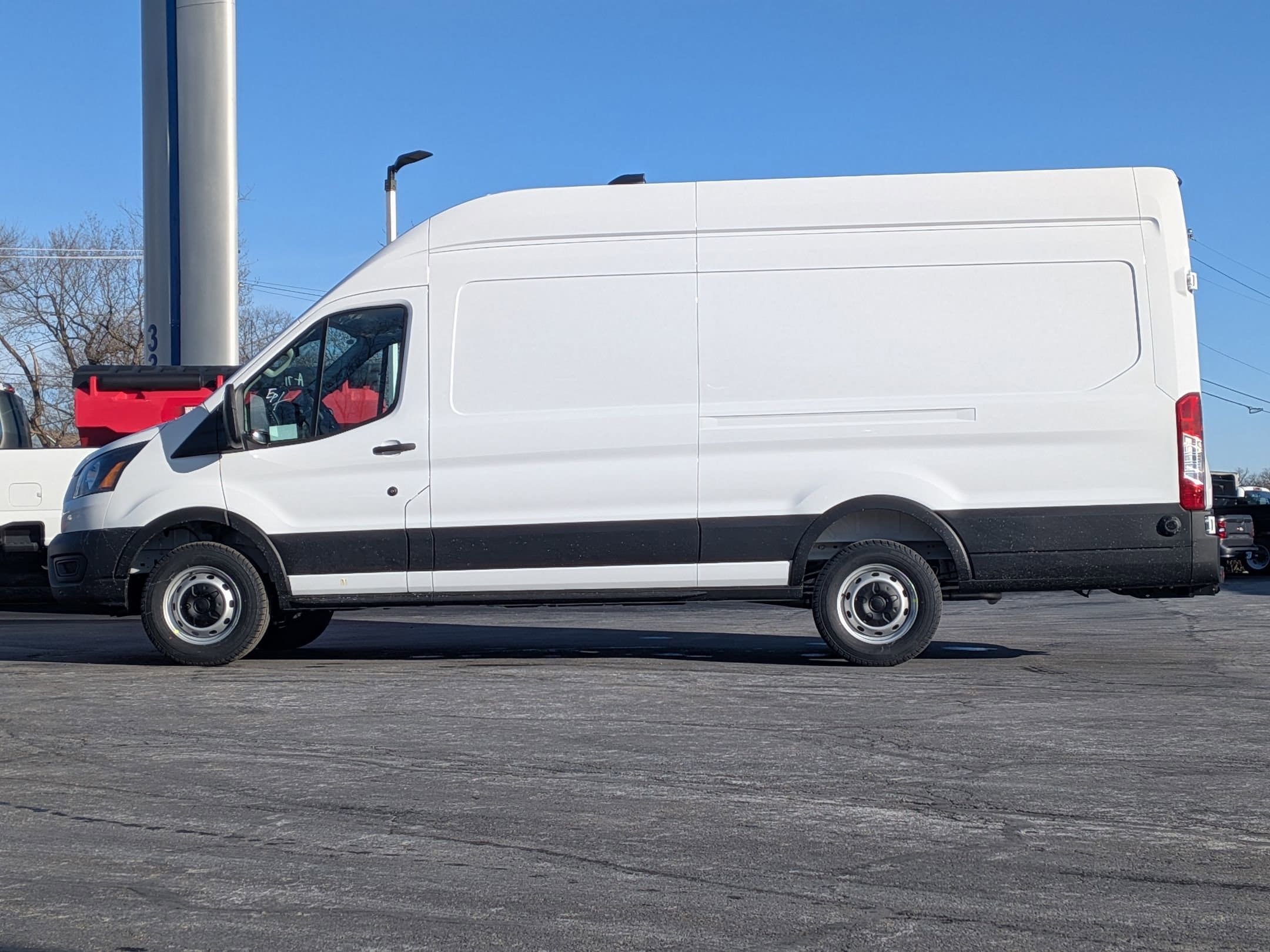 2026 FORD TRANSIT - Image 8