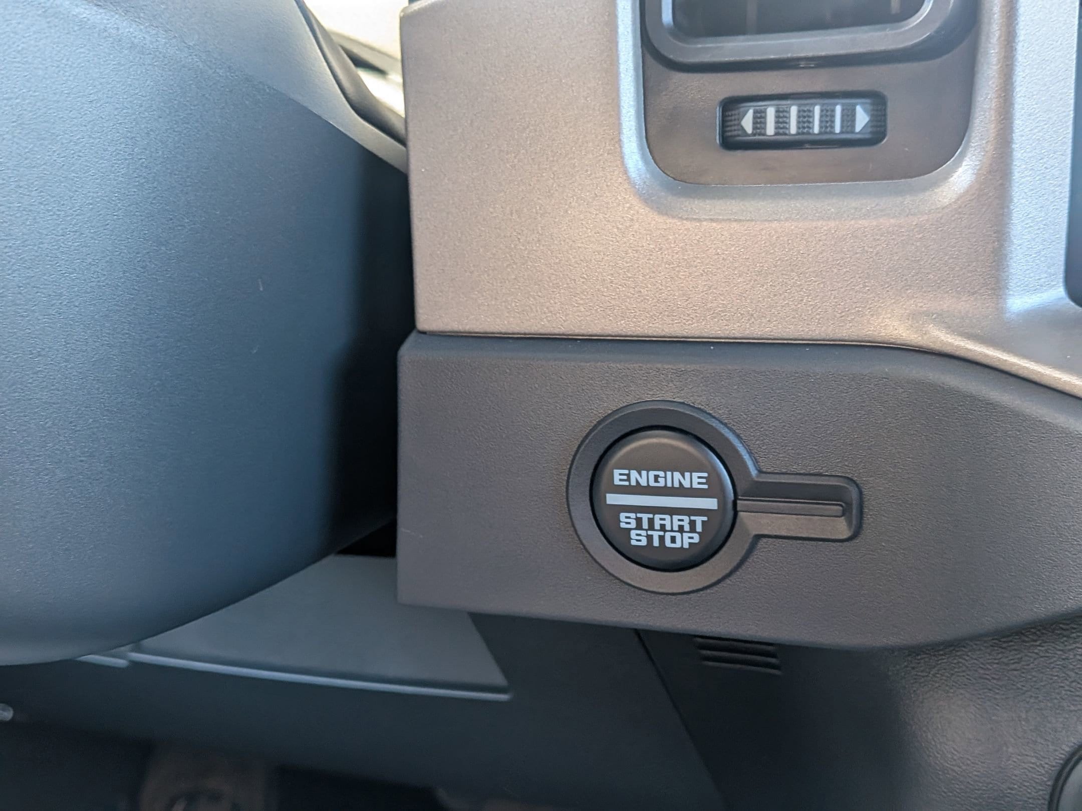 2025 FORD BRONCO - Image 16