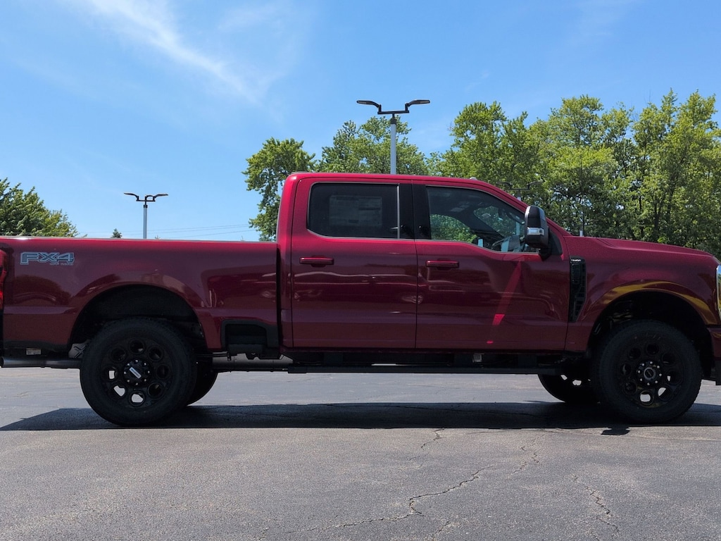New 2026 Ford Super Duty F-250 SRW LARIAT 4WD Crew Cab 6.75 Box