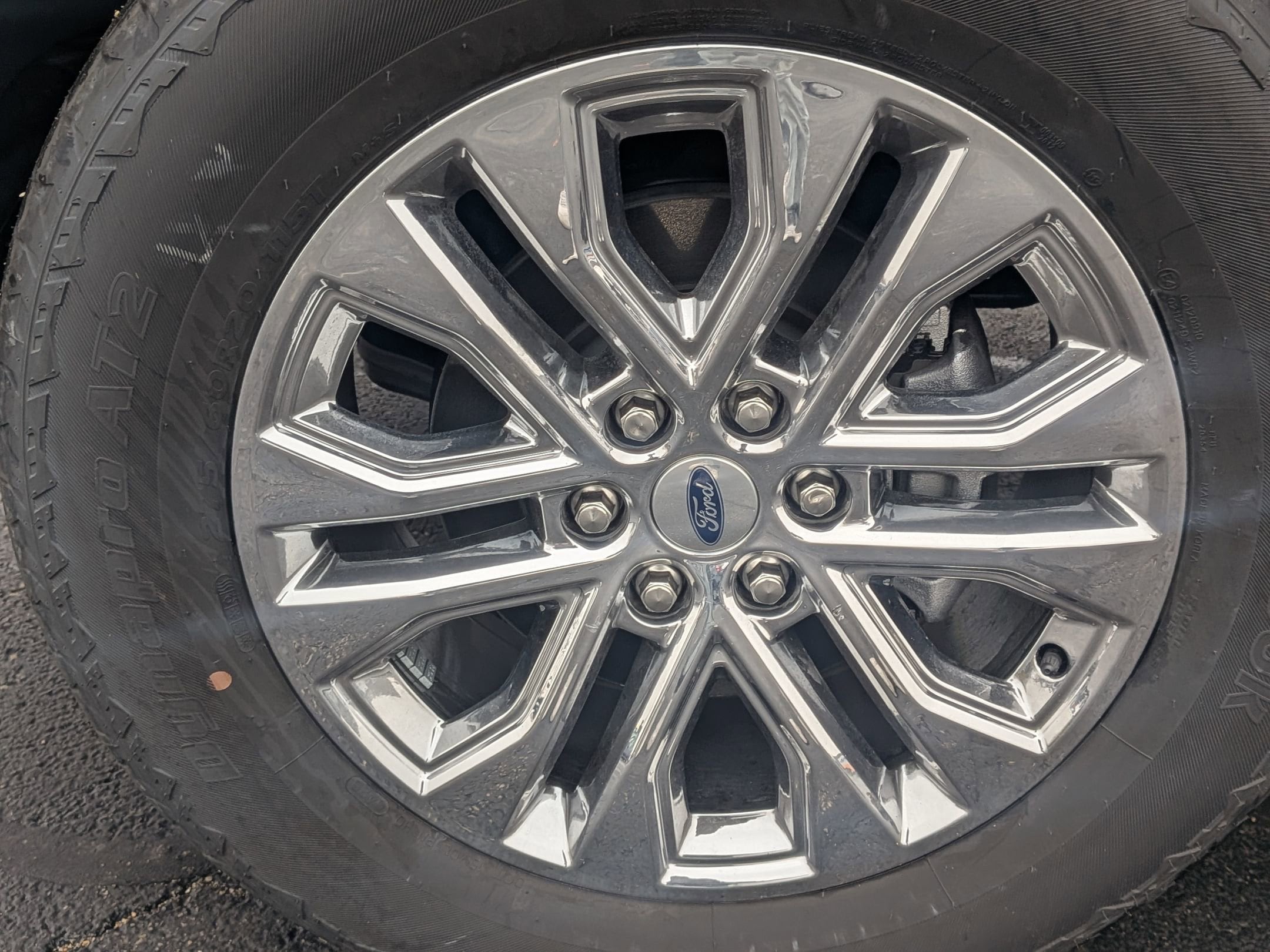 2025 FORD F-150 - Image 9