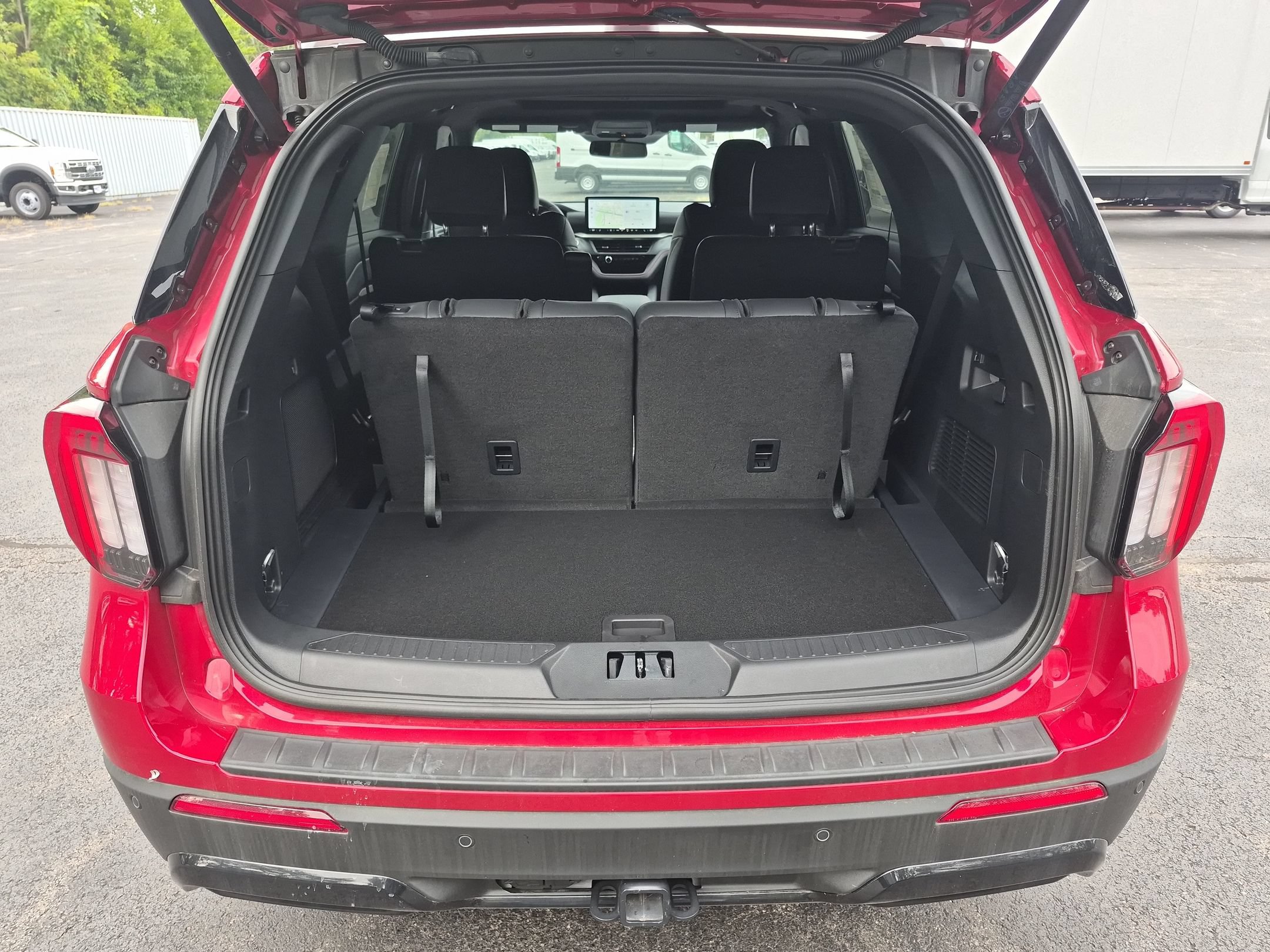 2026 Ford Explorer ST-Line - Photo 28