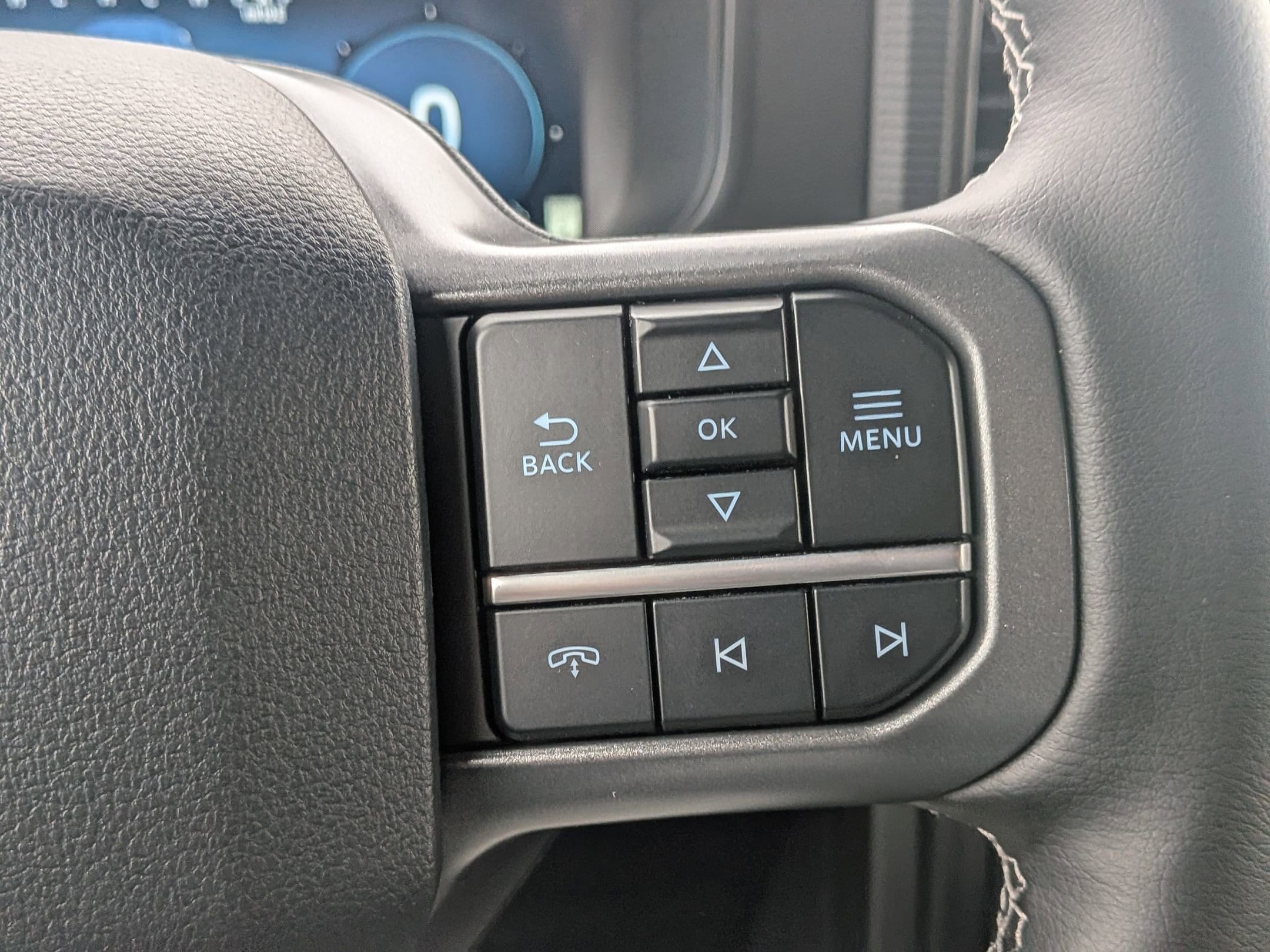 2025 FORD F-150 - Image 15