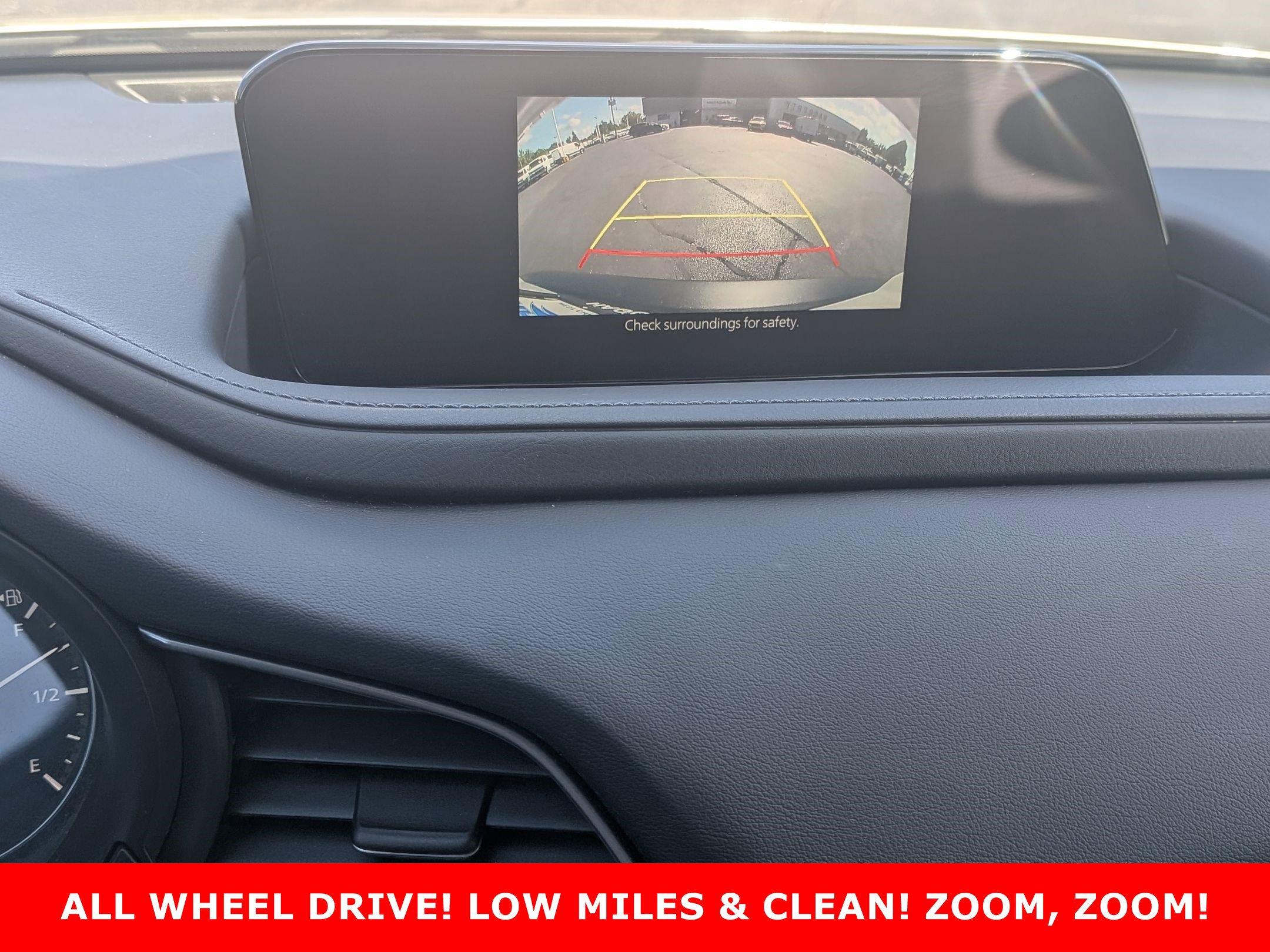 2023 MAZDA CX-30 - Image 18