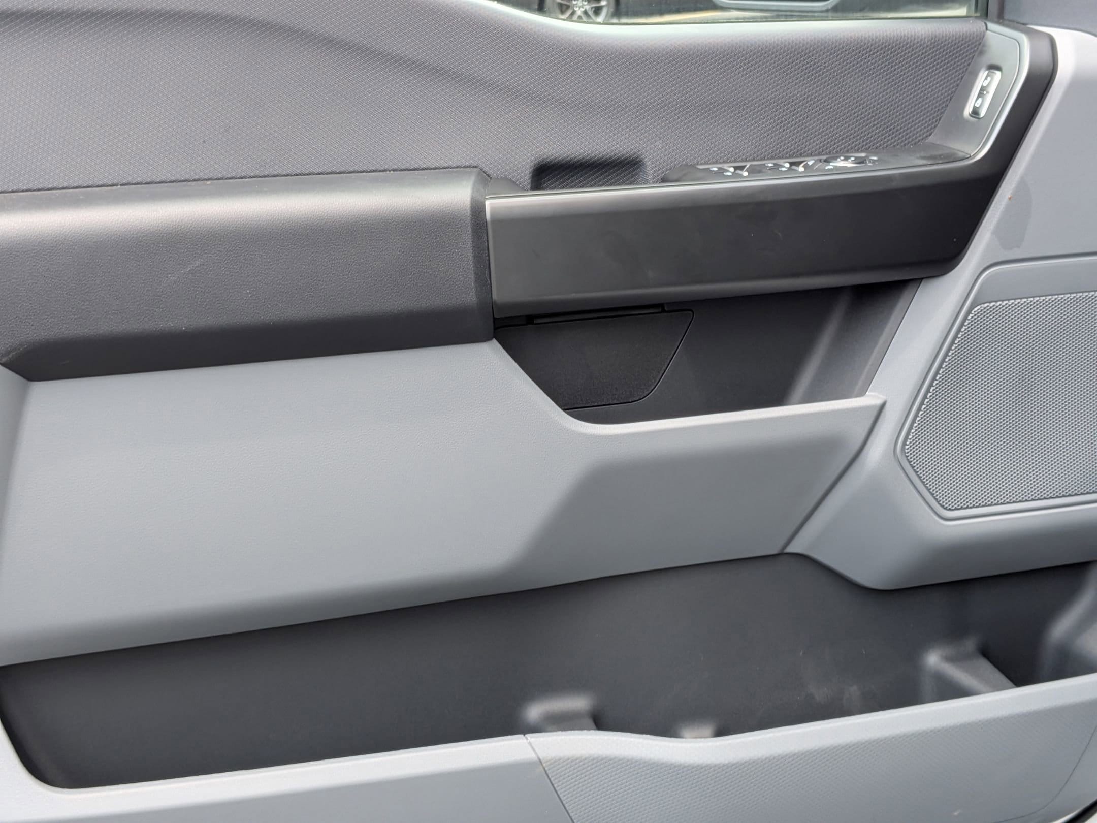 2025 FORD F-150 - Image 10