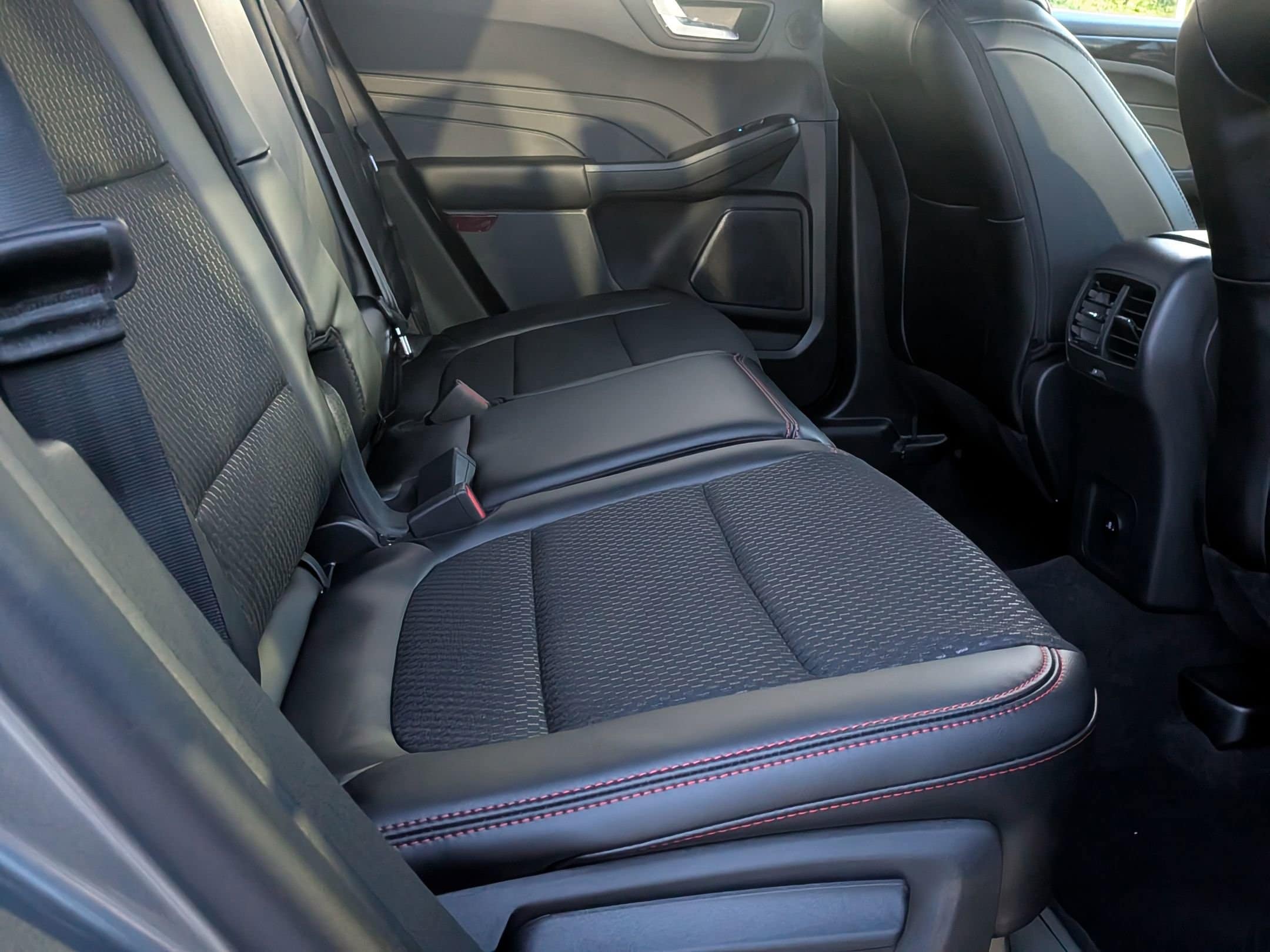 2026 FORD ESCAPE - Image 24