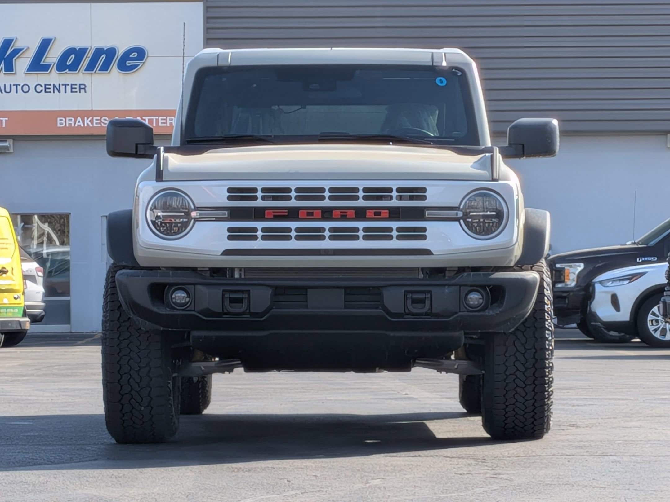 2026 FORD BRONCO - Image 2