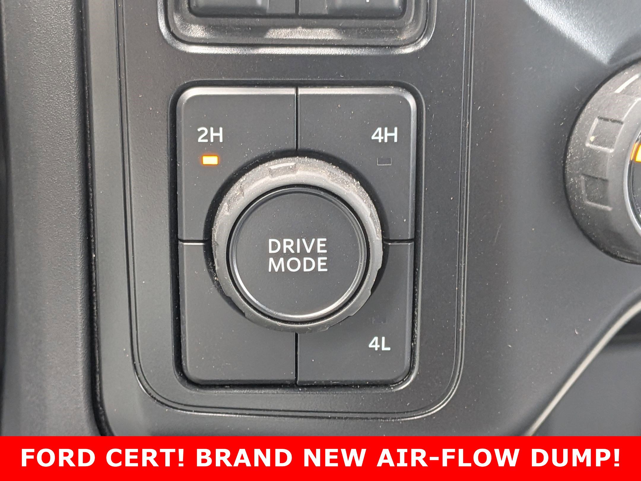 2025 FORD F-450 - Image 21