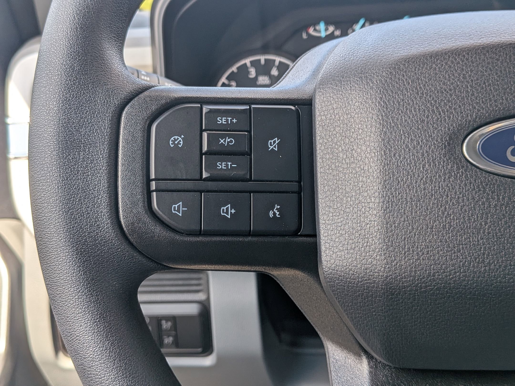 2026 FORD F-250 - Image 14