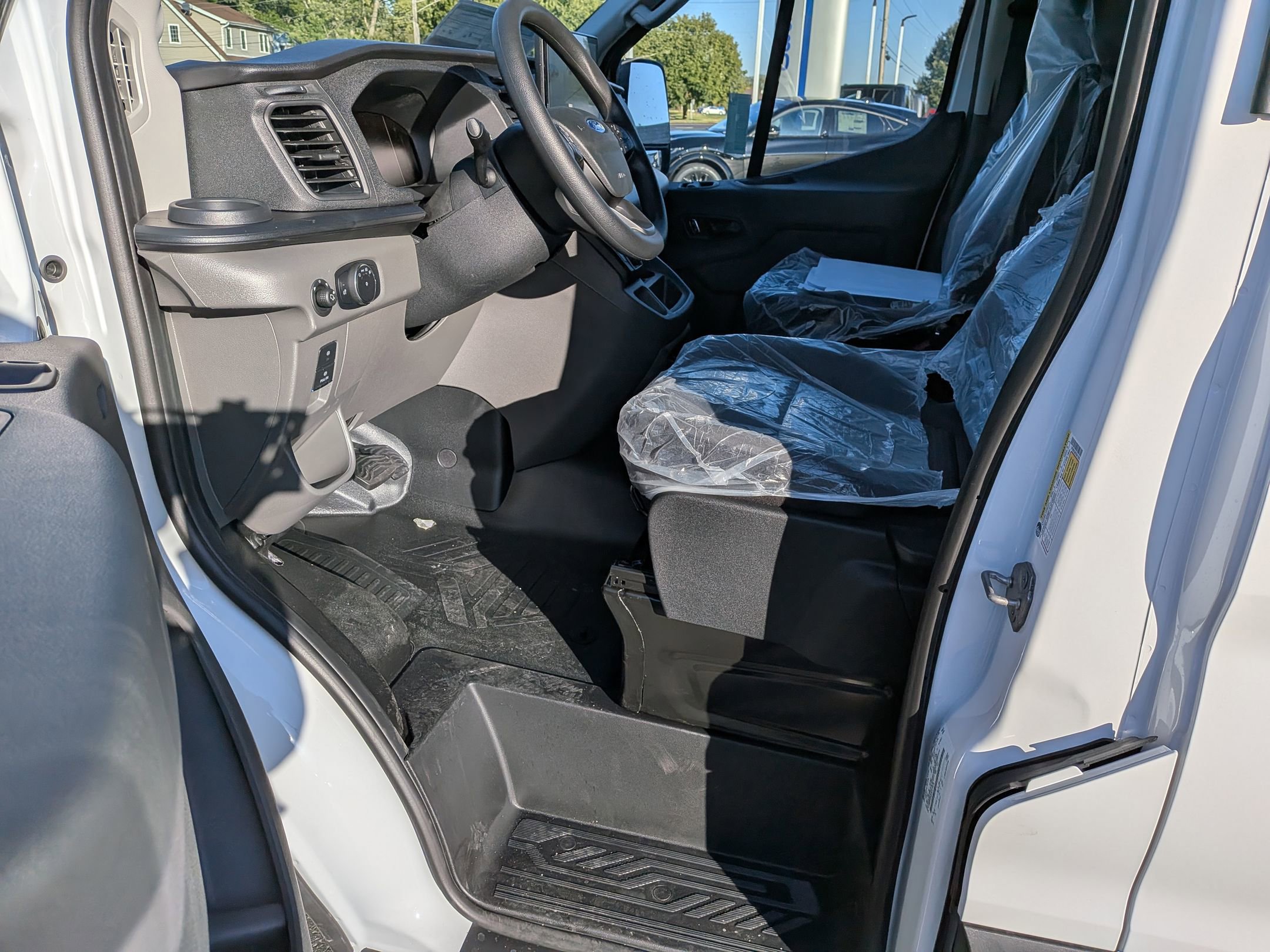 2026 FORD TRANSIT - Image 9