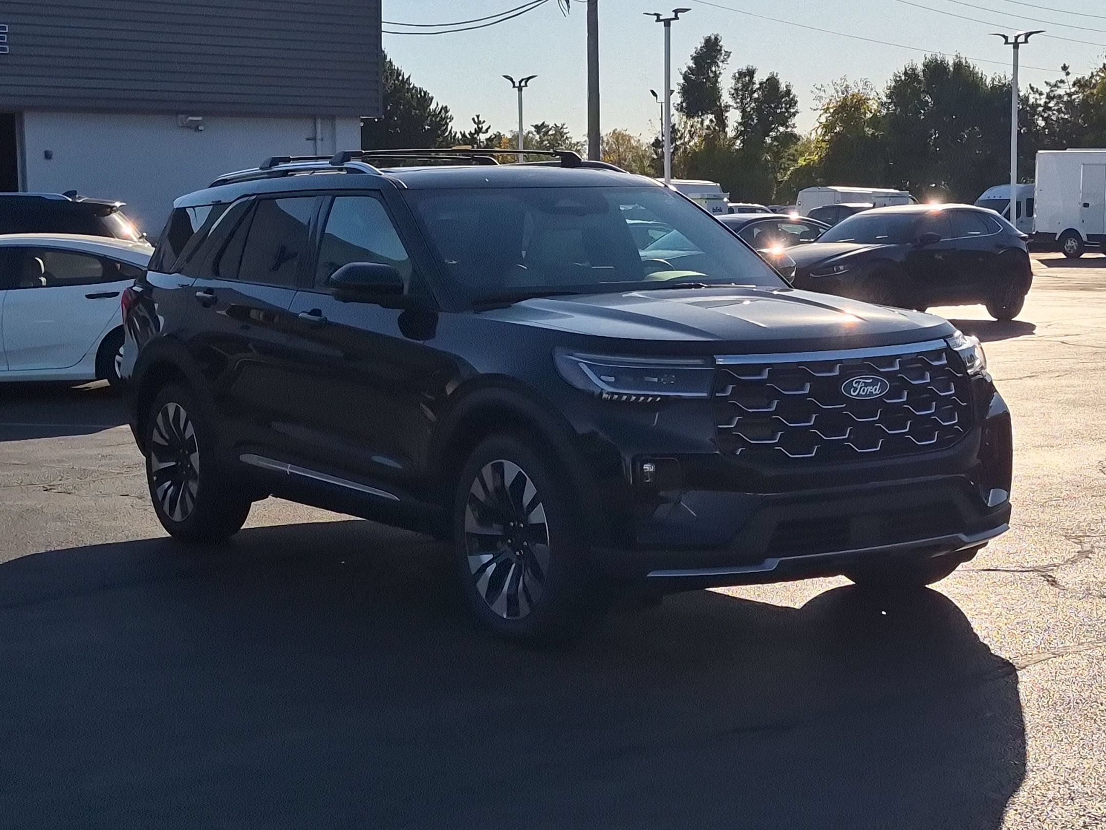 New 2027 Ford Explorer Platinum 4WD Platinum 4WD