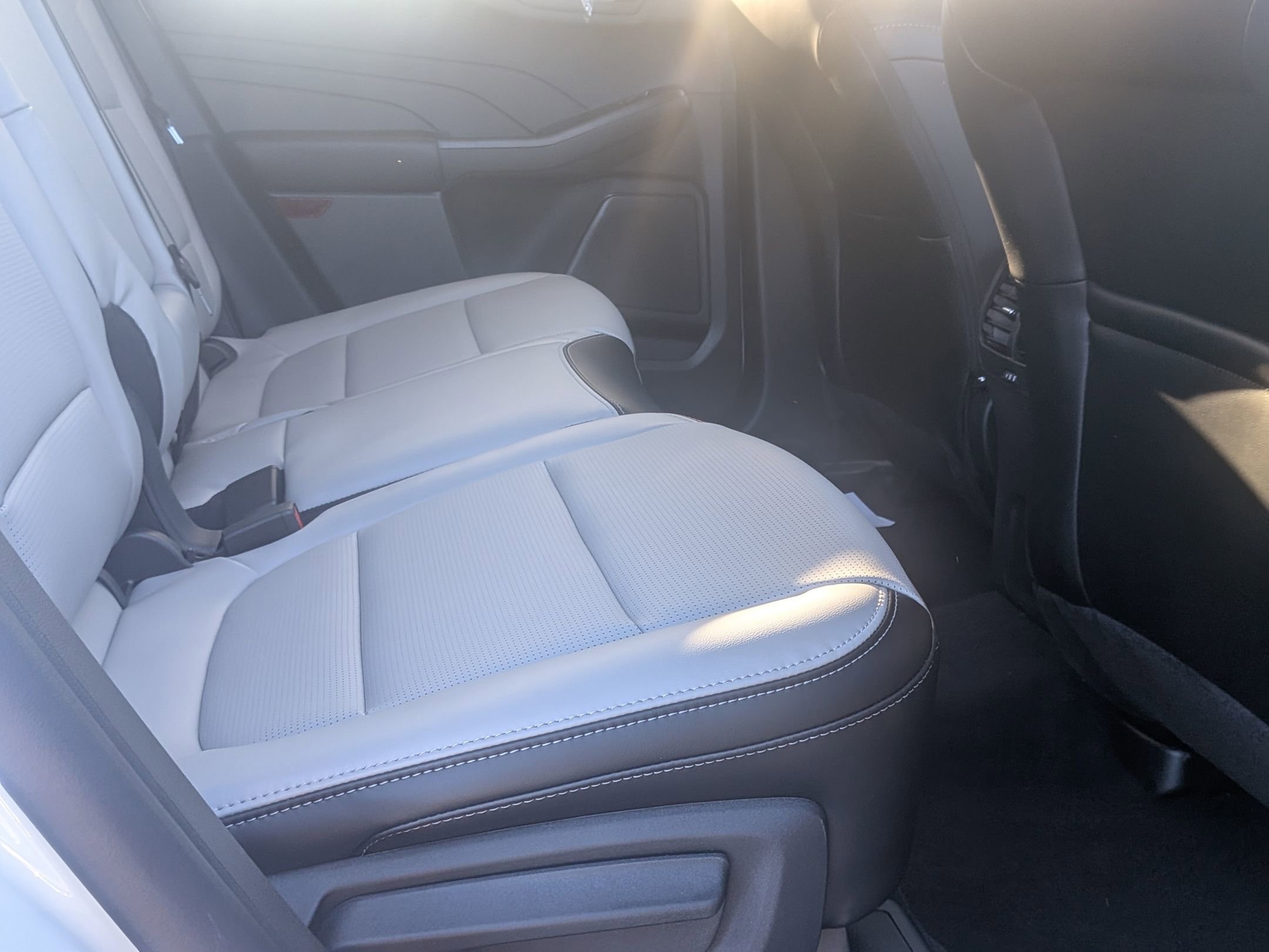 2026 FORD ESCAPE - Image 25