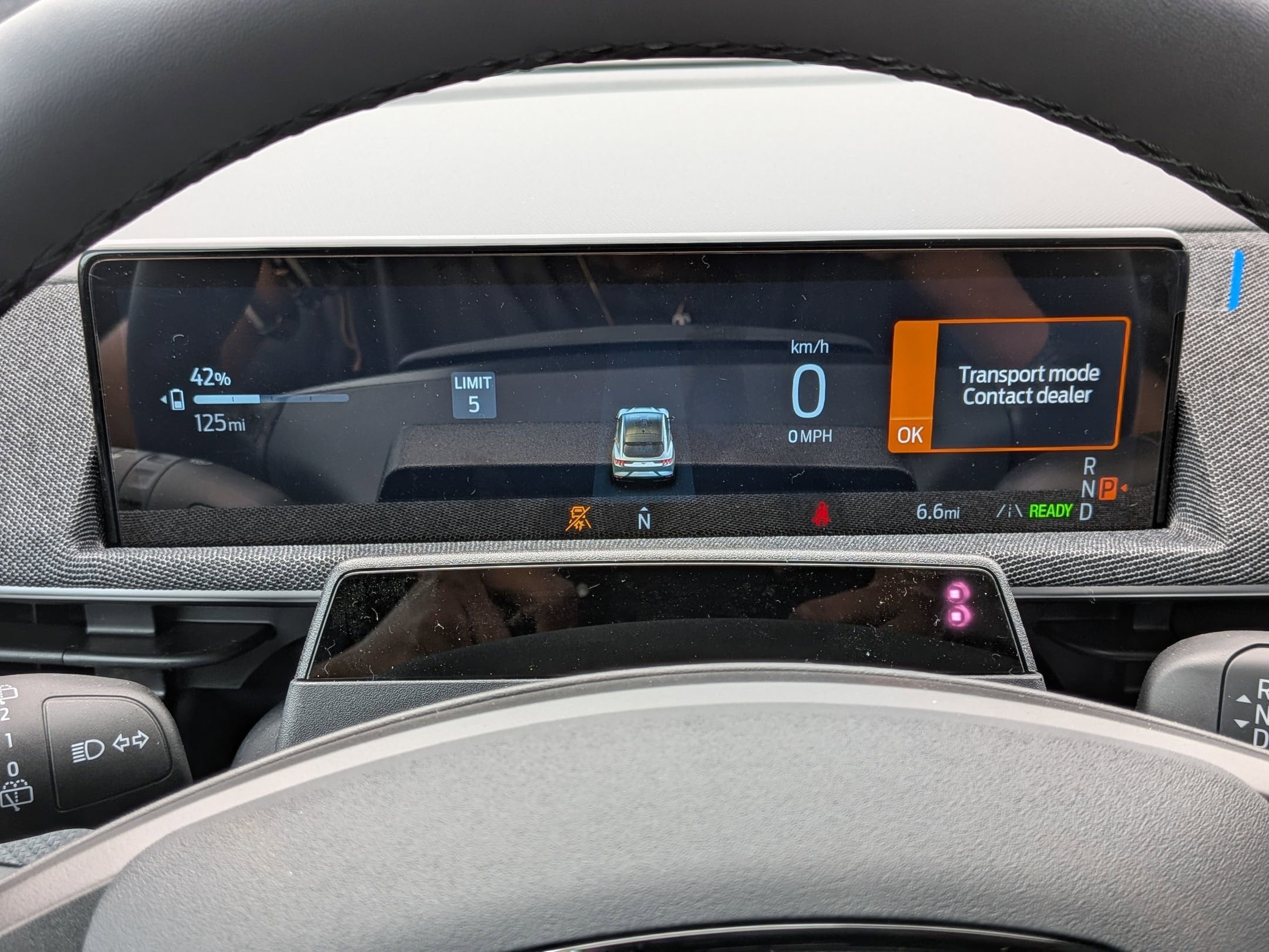 2025 FORD MUSTANG MACH-E - Image 14