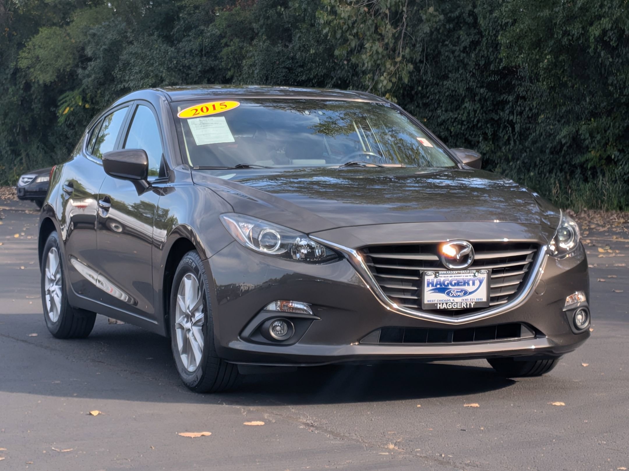 2015 Mazda Mazda3 Touring Hatchback photo 3
