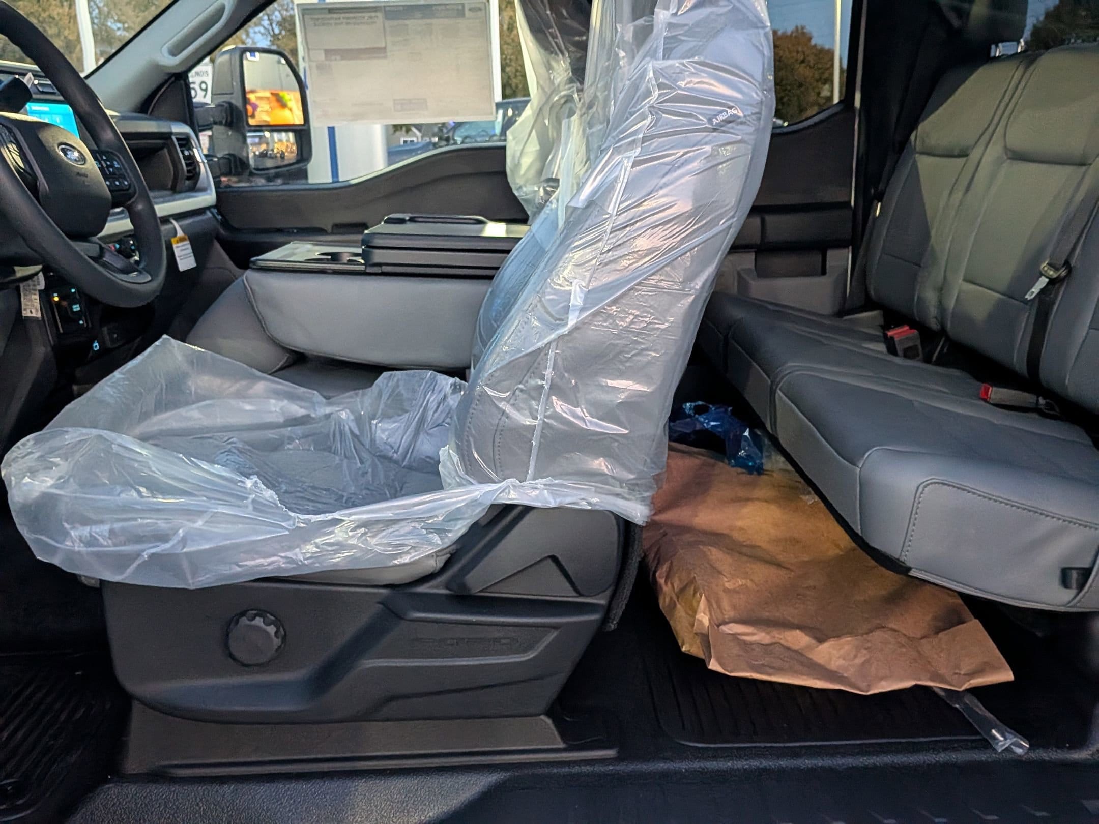 2026 FORD F-450 - Image 13