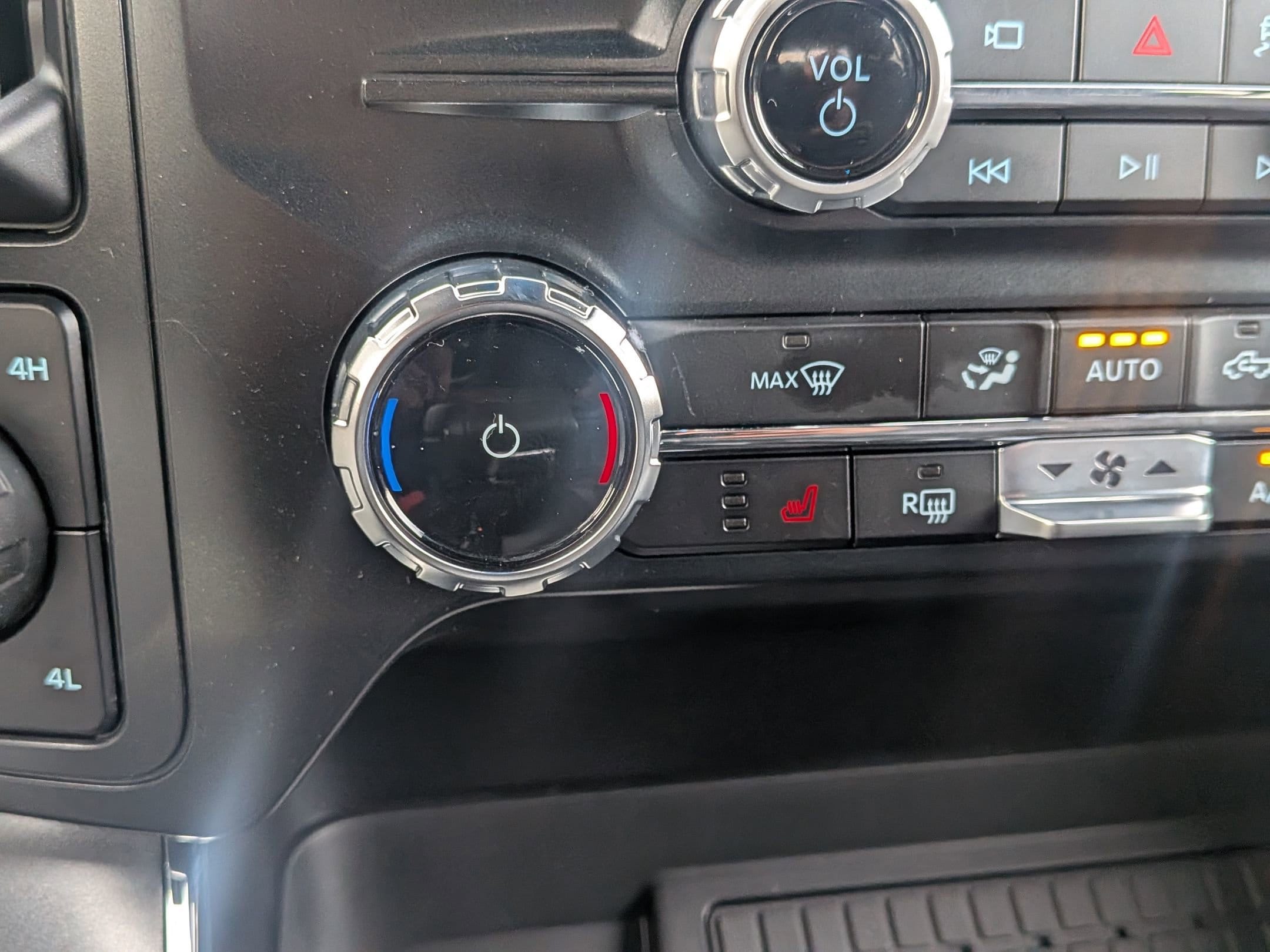 2025 FORD F-150 - Image 20