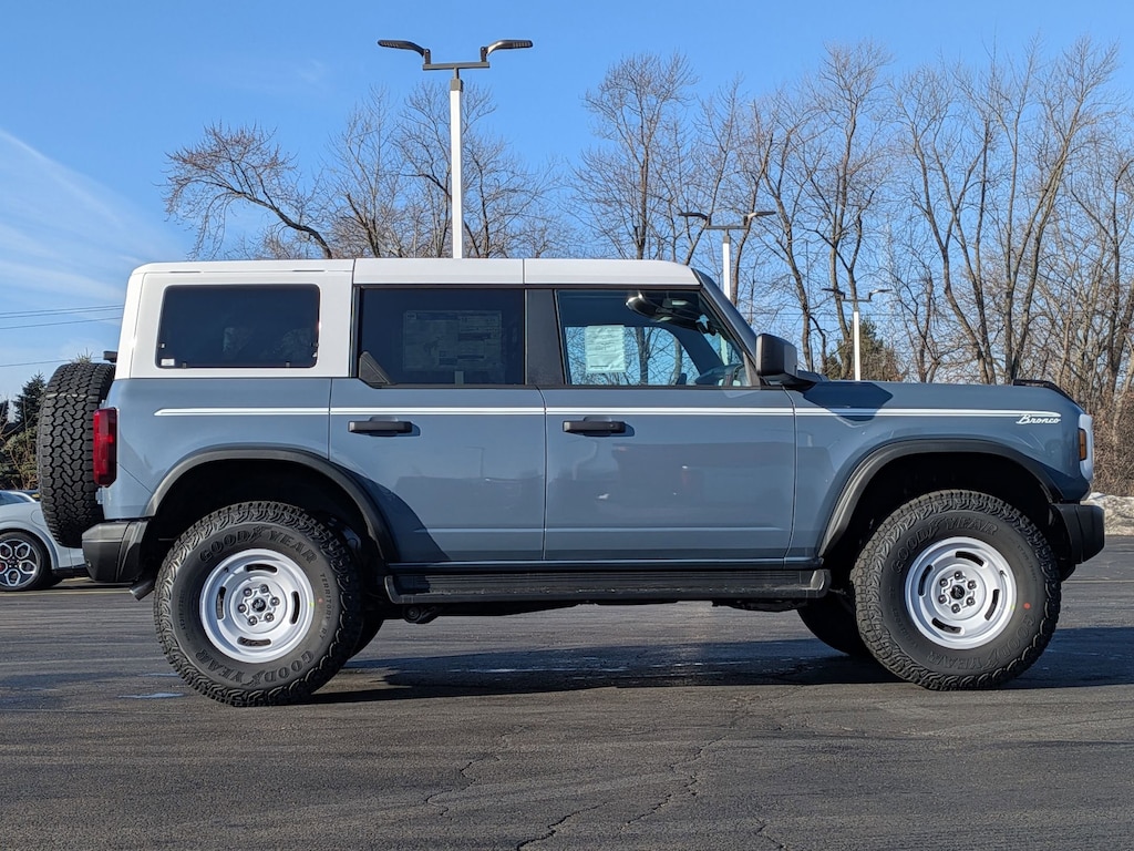 New 2025 Ford Bronco Heritage Edition 4 Door Advanced 4x4 Heritage Edition Advanced 4x4