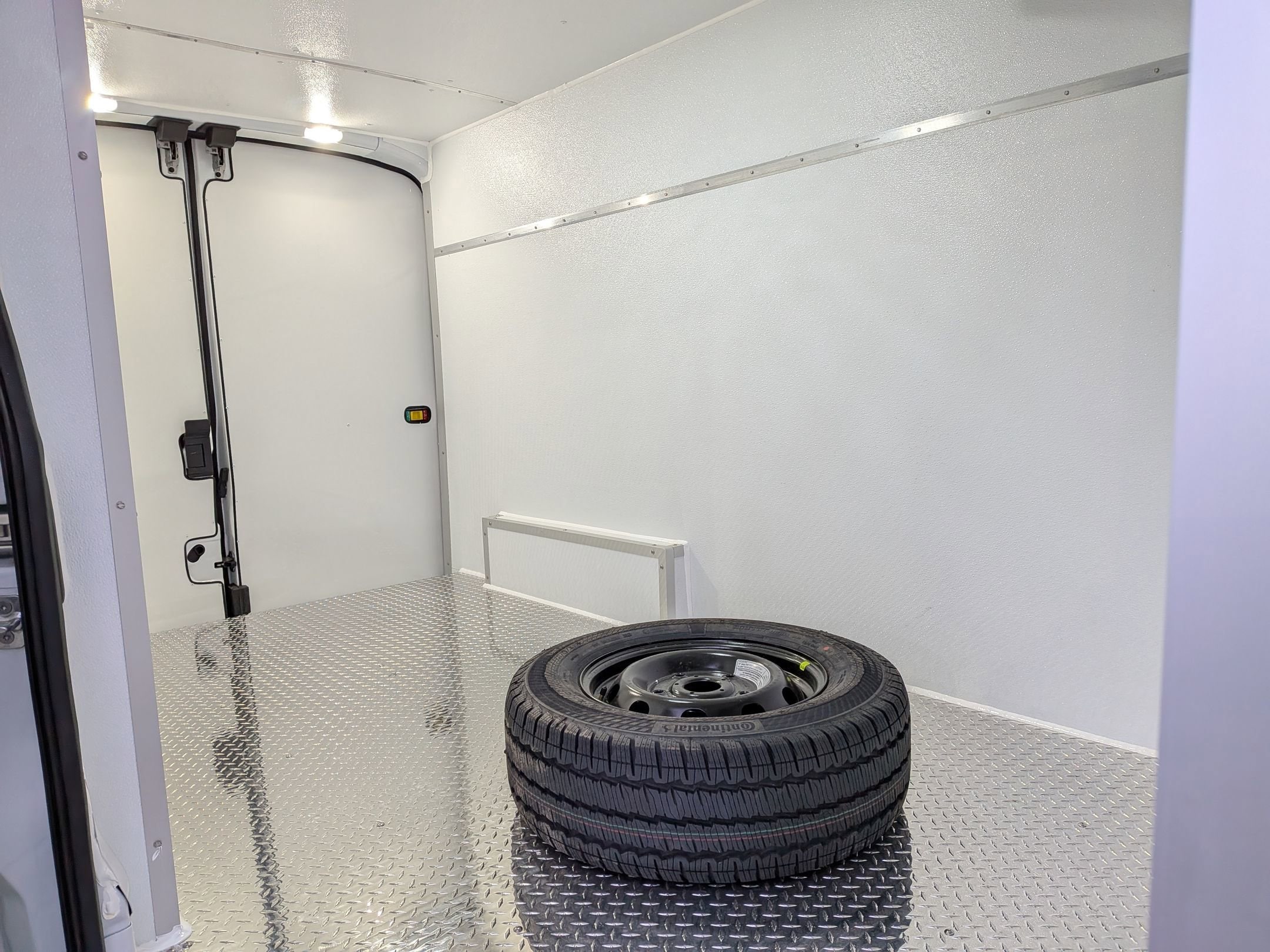 2026 FORD TRANSIT - Image 23