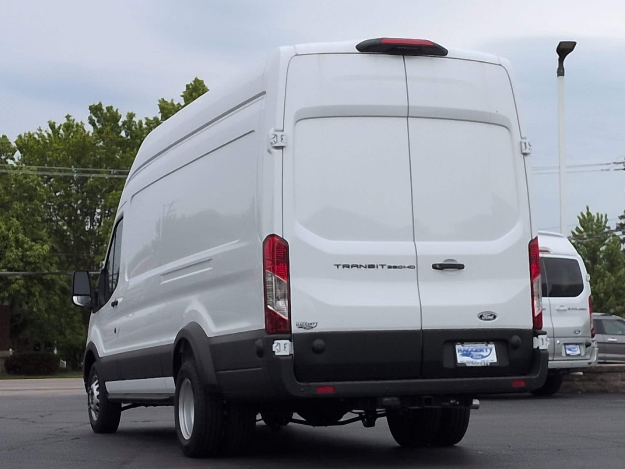 2026 Ford Transit Van Base - Photo 7