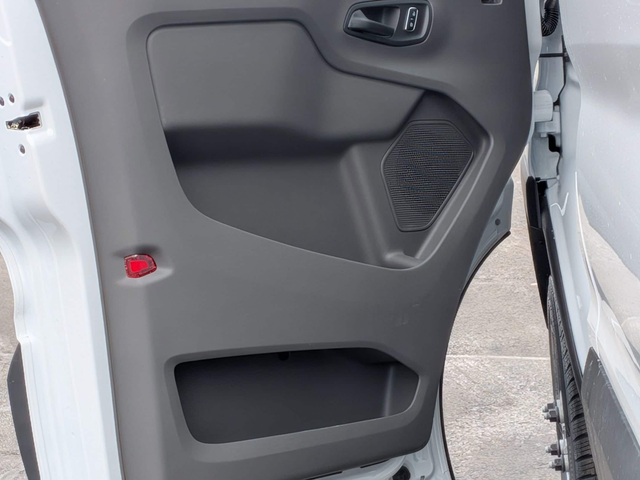 2026 FORD TRANSIT - Image 12