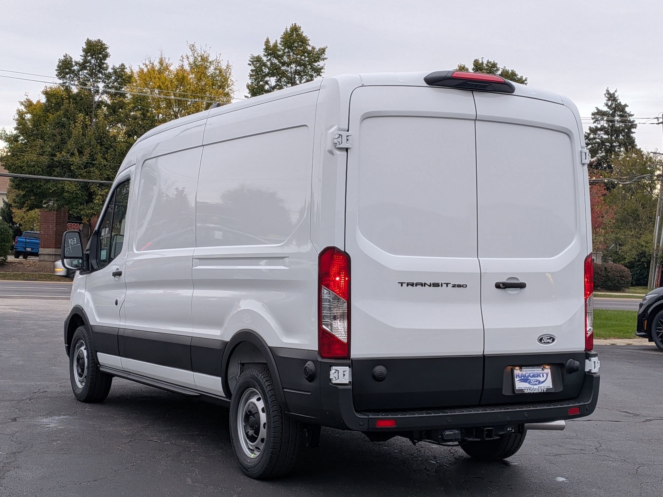 2026 FORD TRANSIT - Image 7