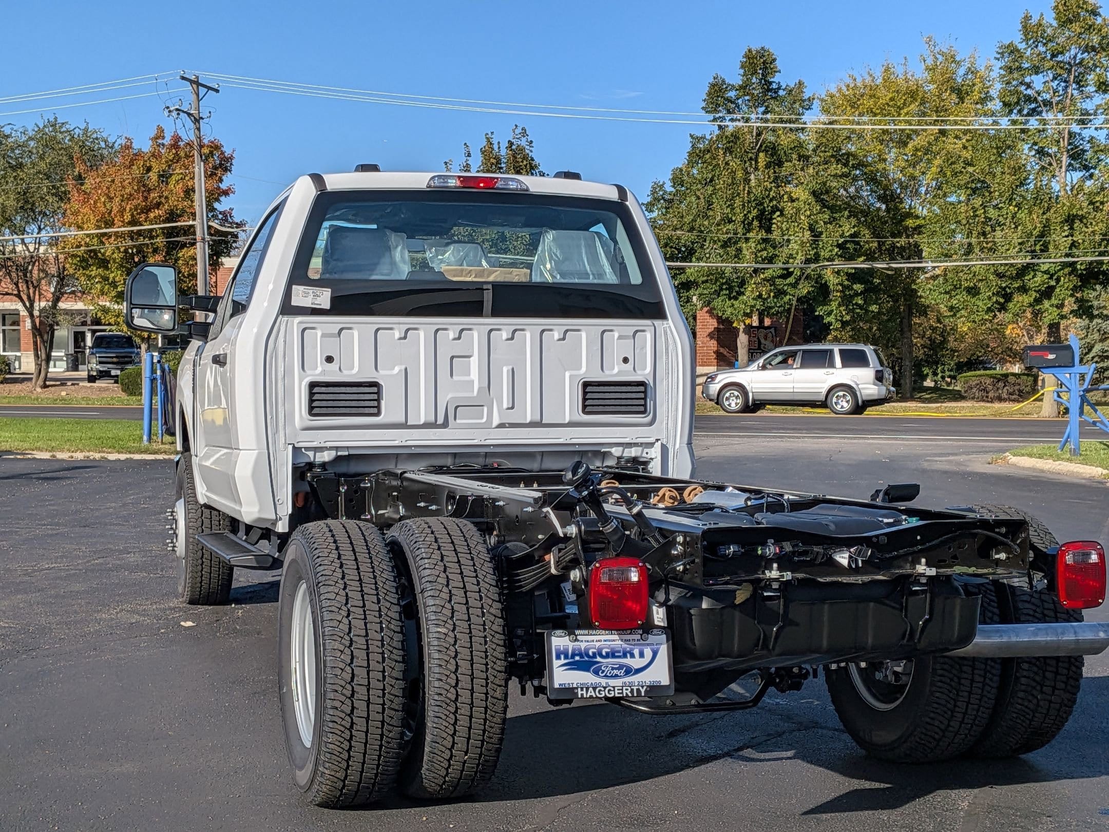 2026 FORD F-350 - Image 7