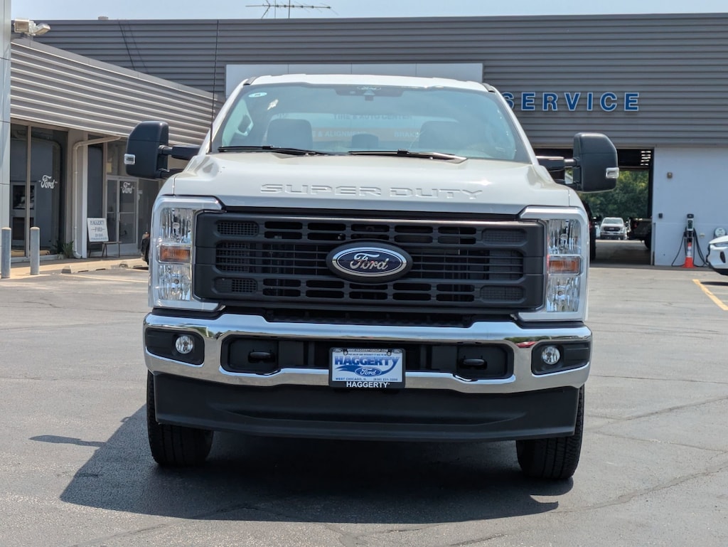 New 2025 Ford Super Duty F-250 SRW XL 4WD SuperCab 8 Box XL 4WD SuperCab 8 Box