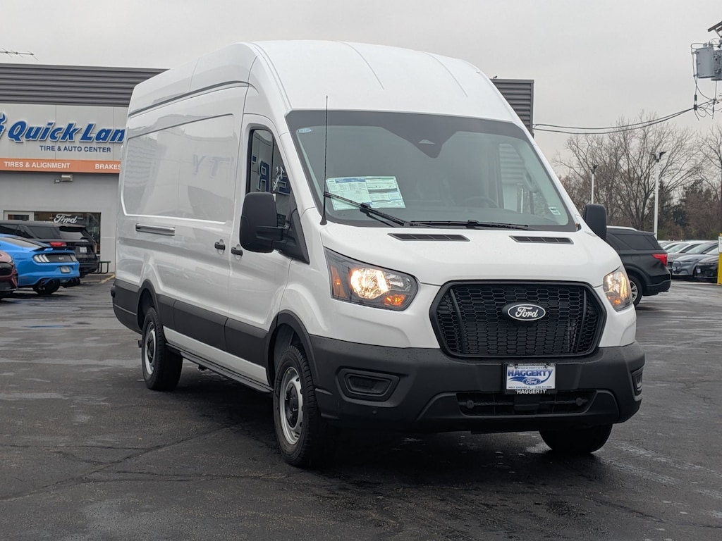 New 2026 Ford Transit T-350 T-350 148 EL Hi Rf 9500 GVWR RWD T-350 148 EL Hi Rf 9500 GVWR RWD