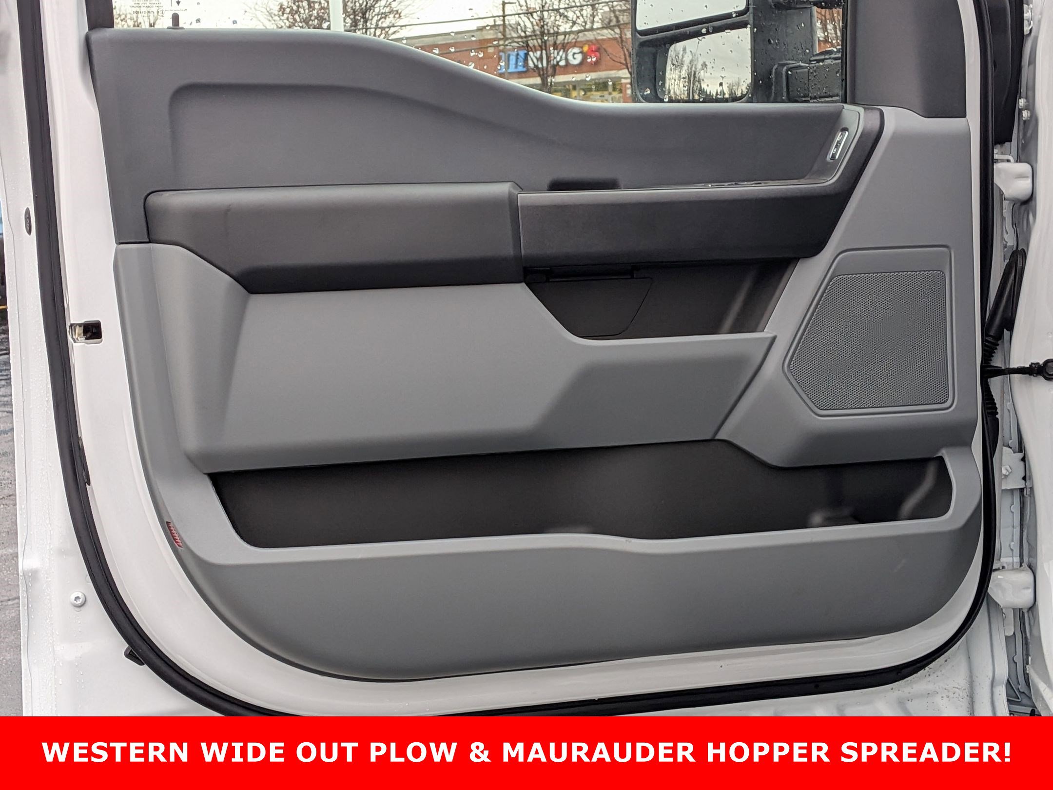 2025 Ford F-350 Super Duty XL - Photo 13