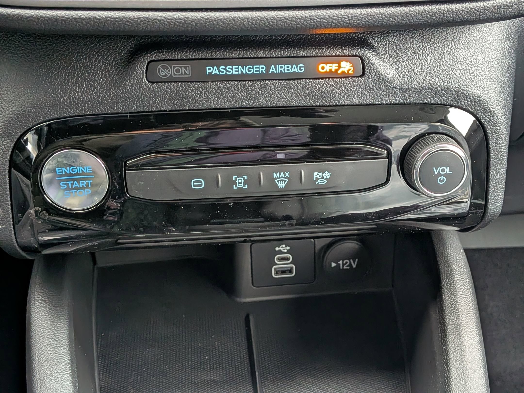 2026 FORD ESCAPE - Image 18