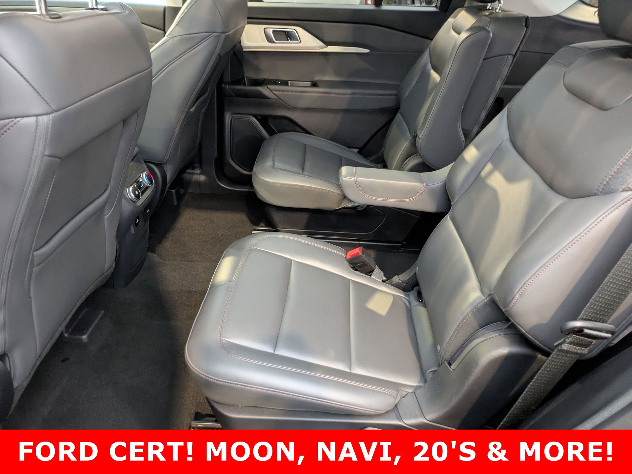 2025 FORD EXPLORER - Image 23