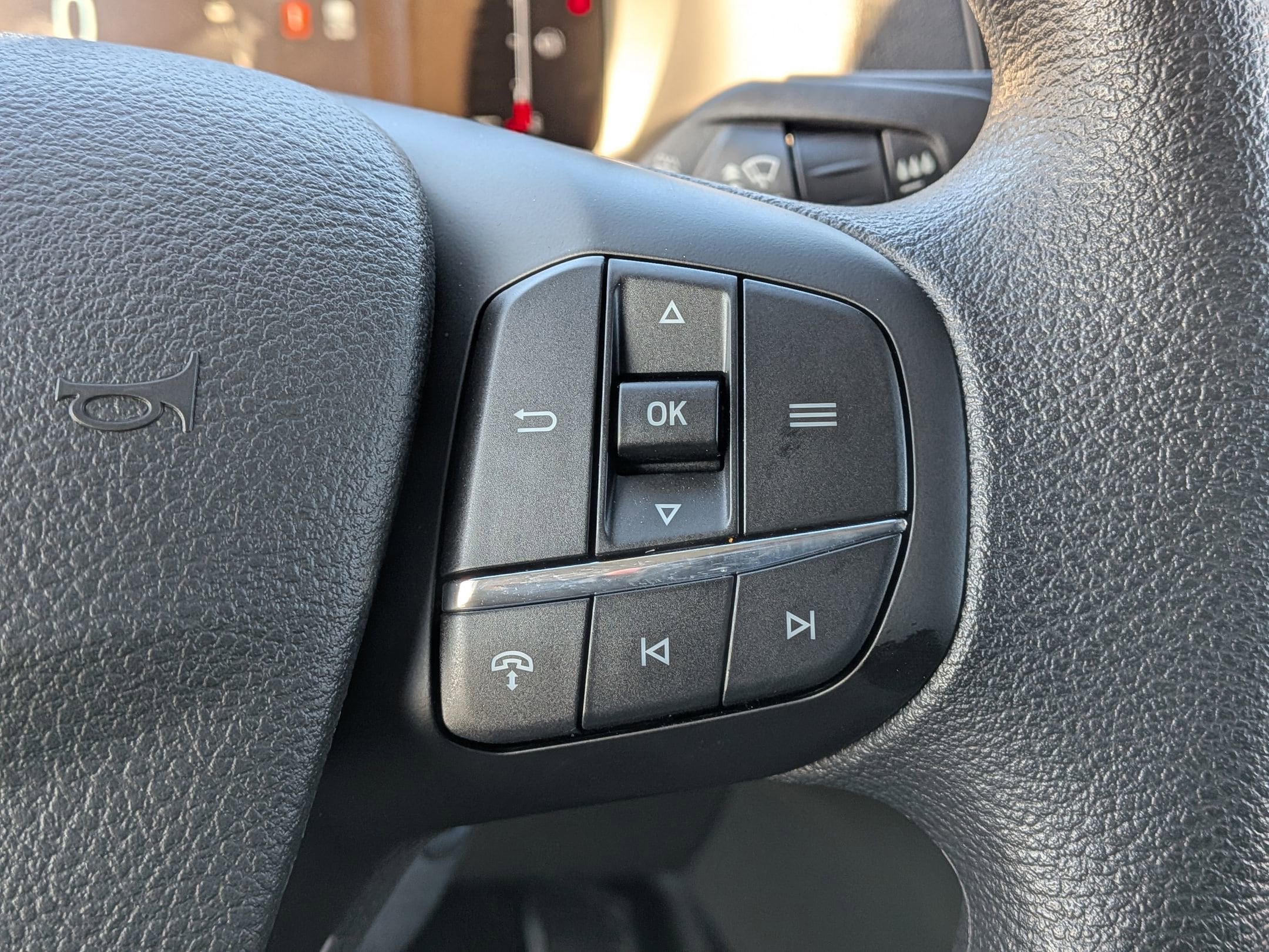 2026 FORD TRANSIT - Image 15