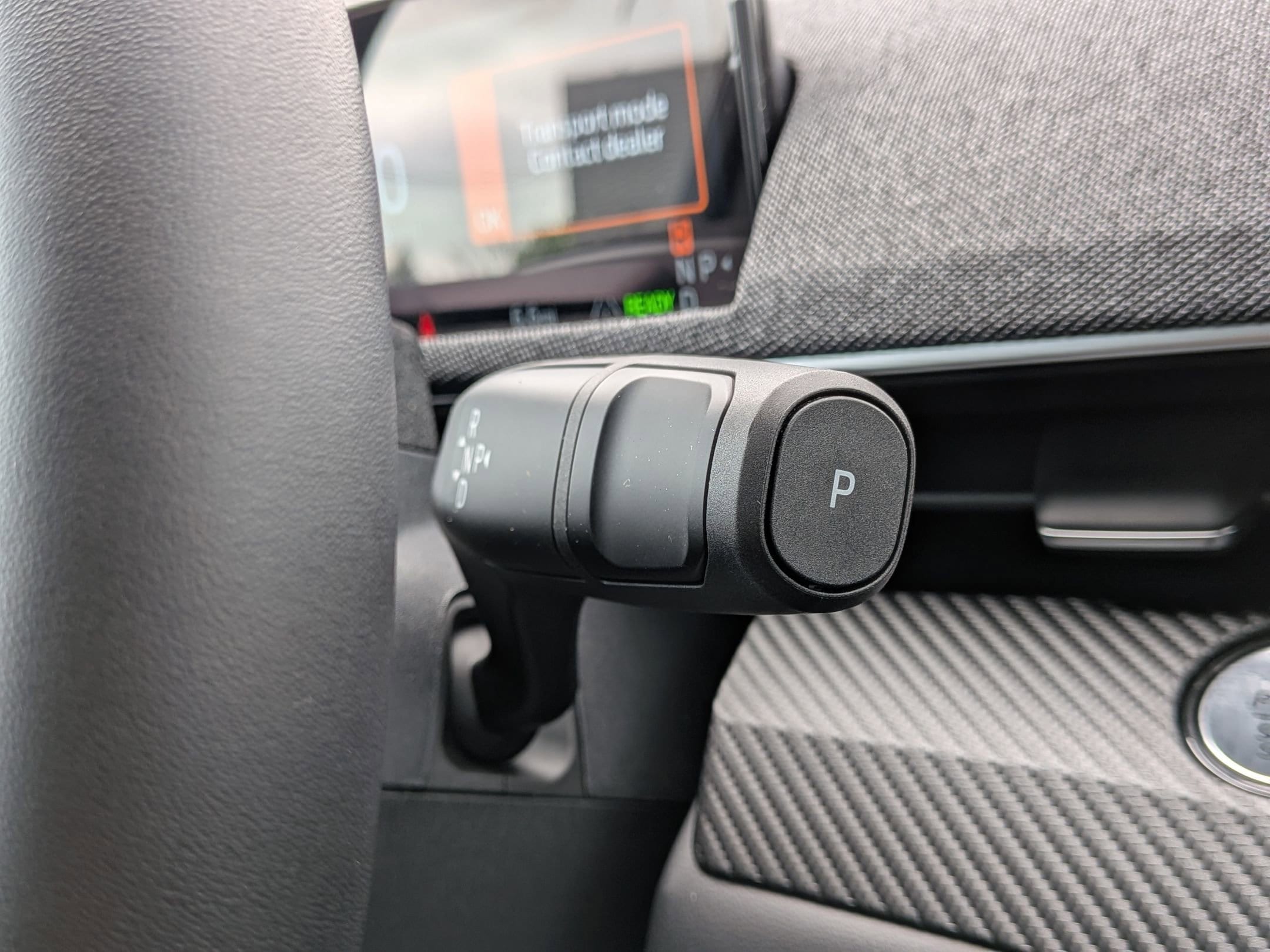 2025 FORD MUSTANG MACH-E - Image 21