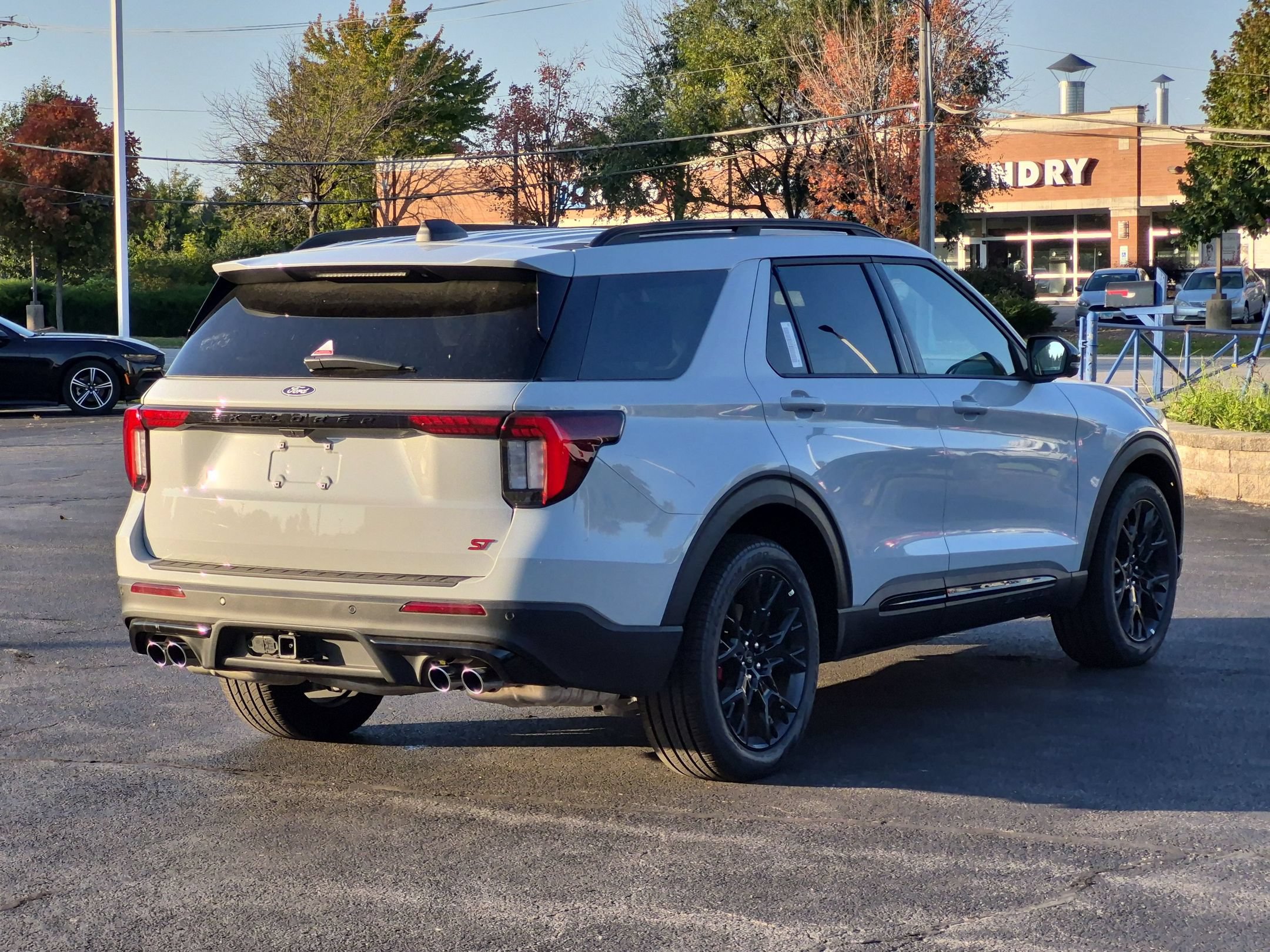 New 2027 Ford Explorer ST 4WD ST 4WD