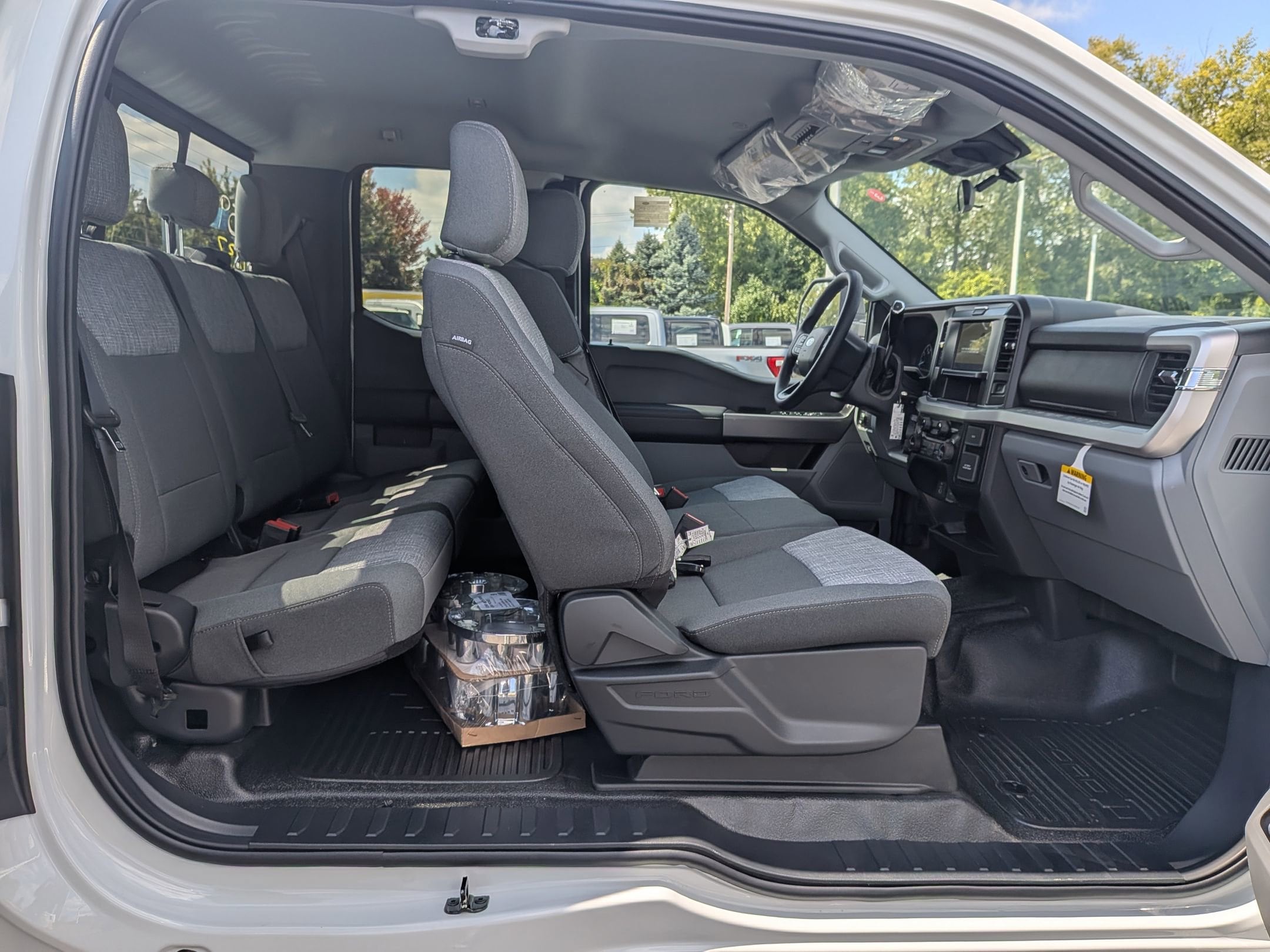 2026 FORD F-250 - Image 22