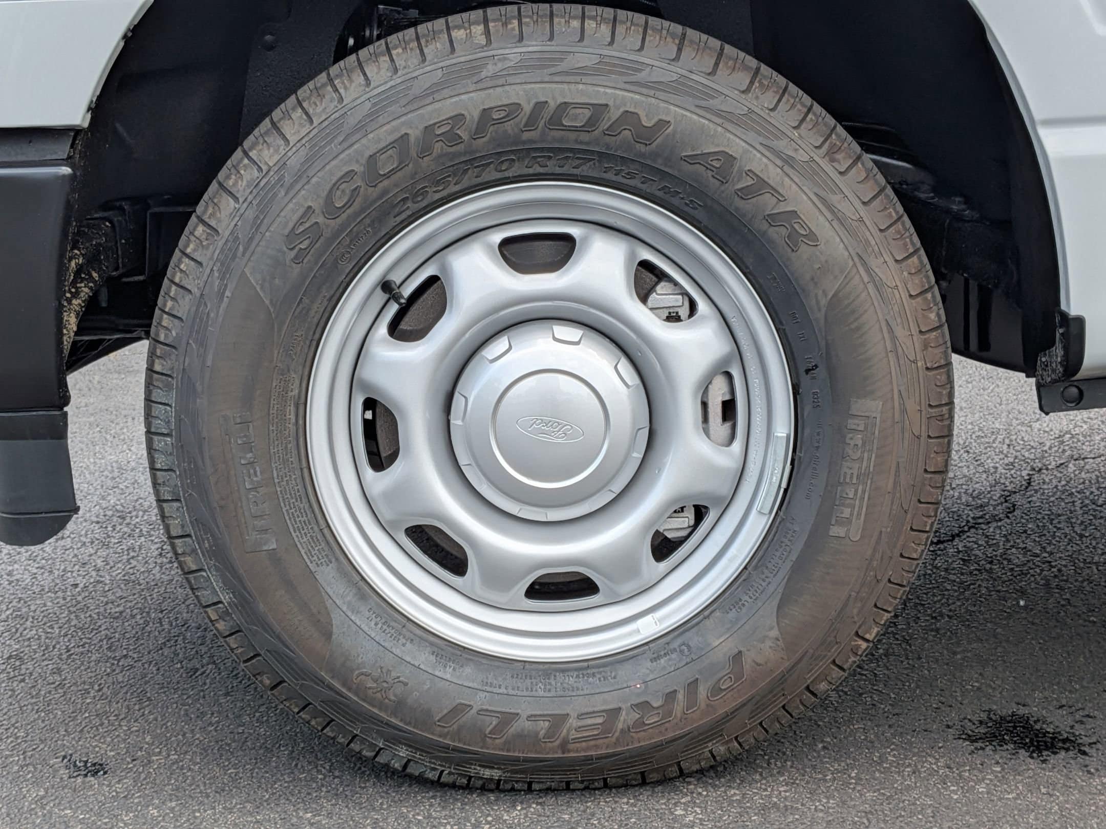 2025 FORD F-150 - Image 9