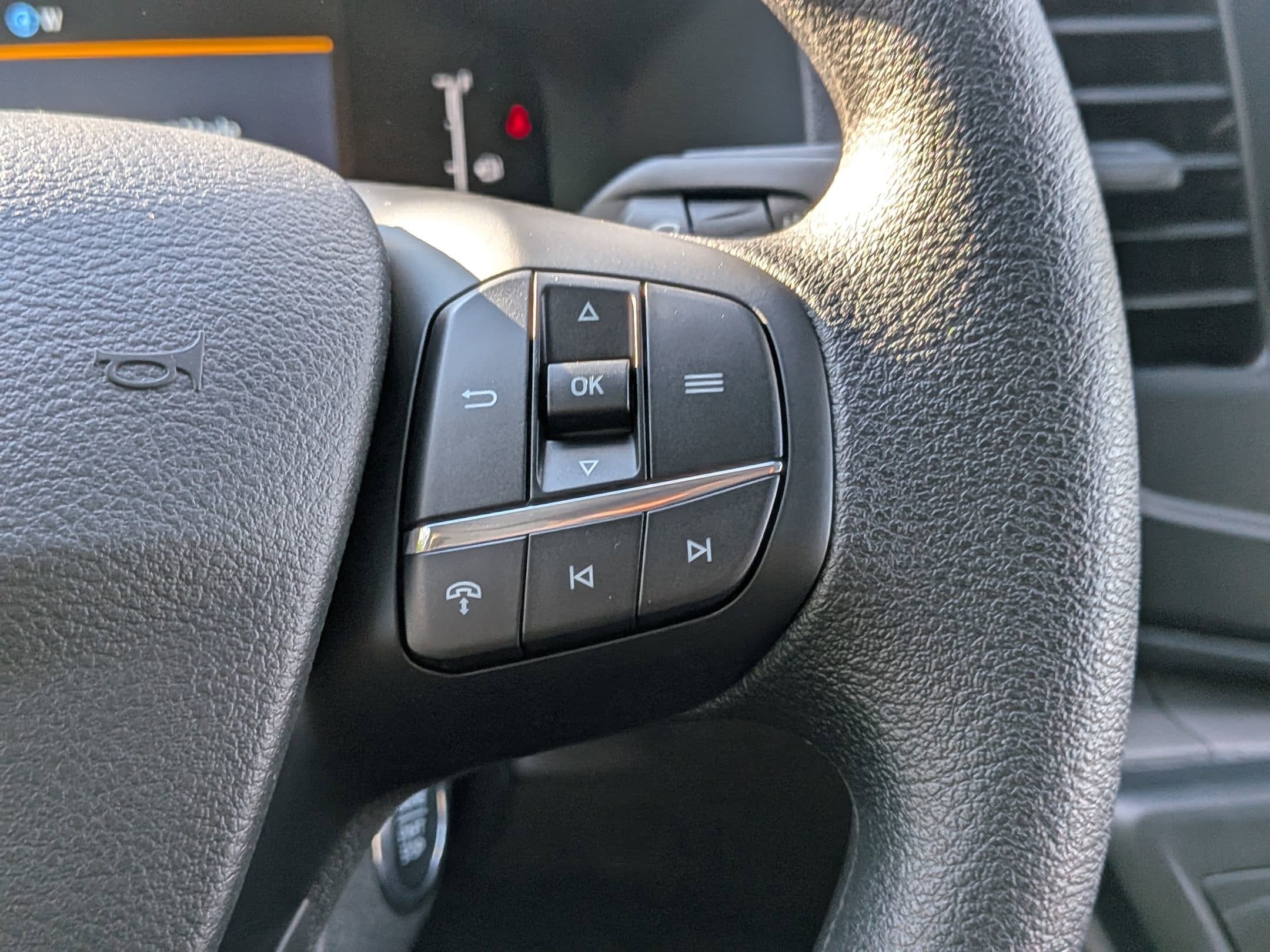 2026 FORD TRANSIT - Image 15