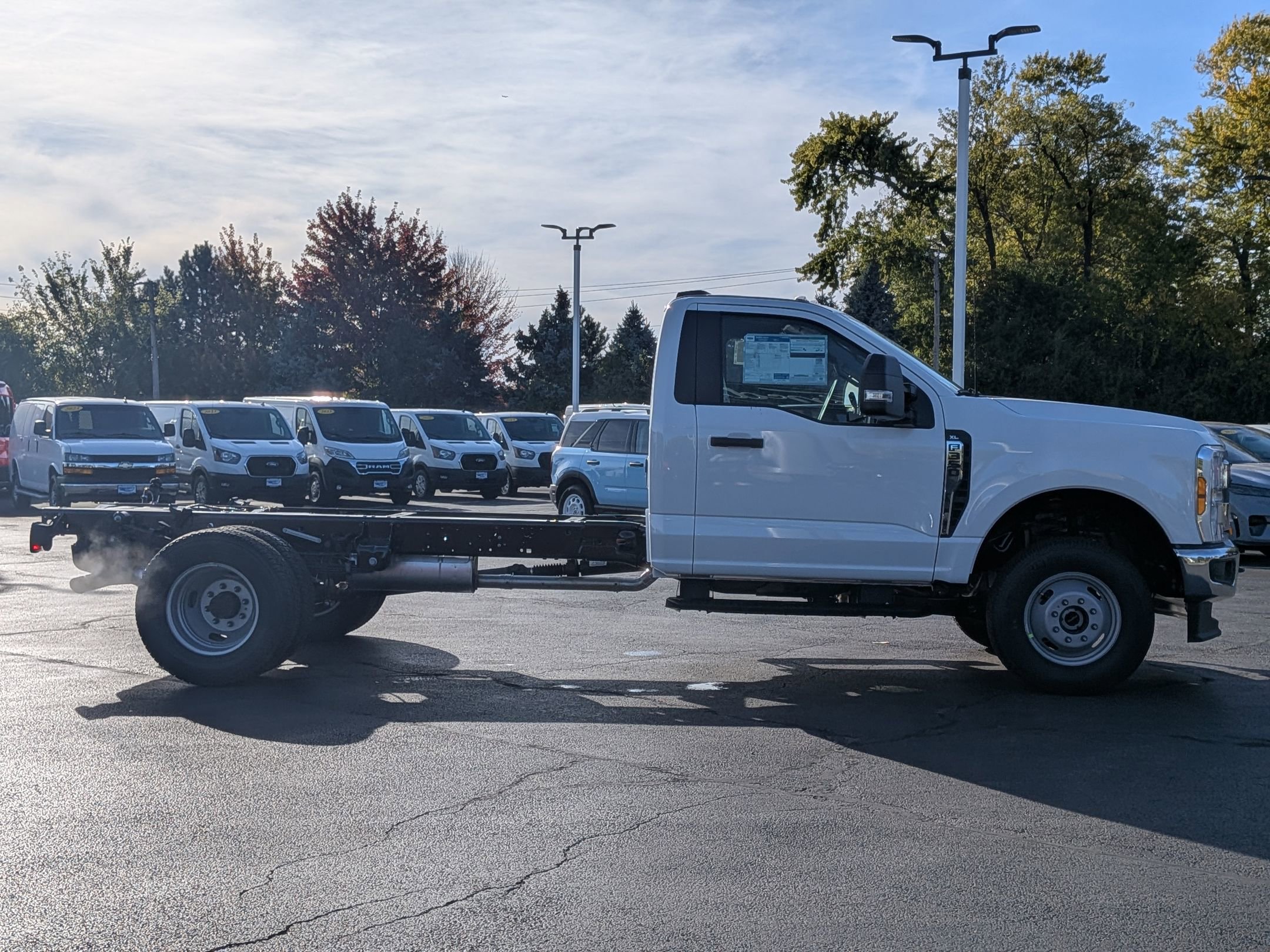 2026 Ford F-350 photo 4