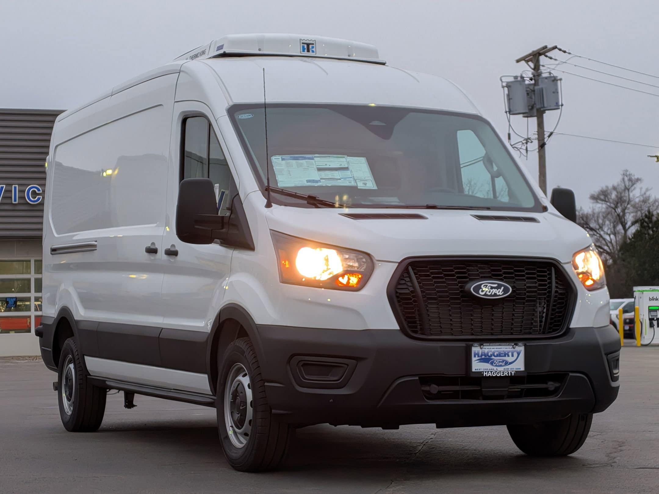 2026 FORD TRANSIT - Image 3